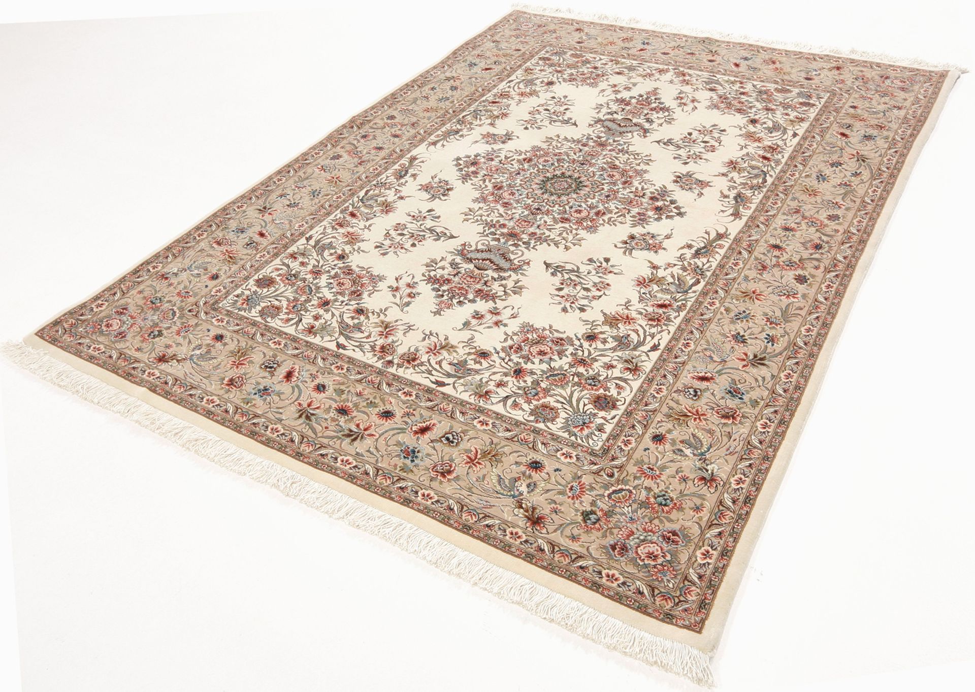 Isfahan Perserteppich 140 × 210 cm aus Wolle & Seide, handgeknüpft