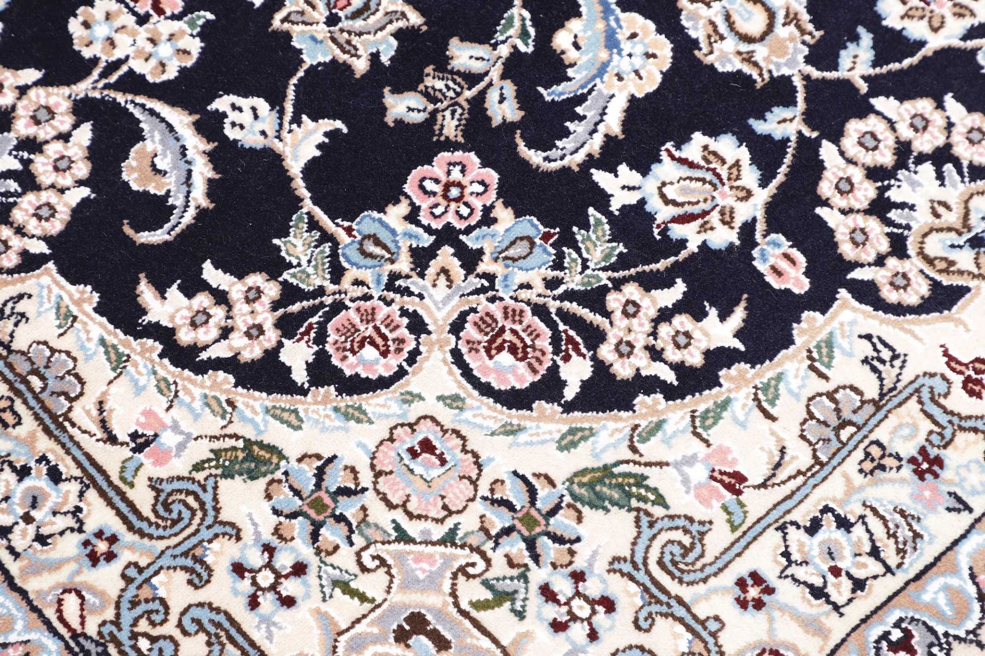 Nain Perserteppich aus Iran, 102 × 154 cm