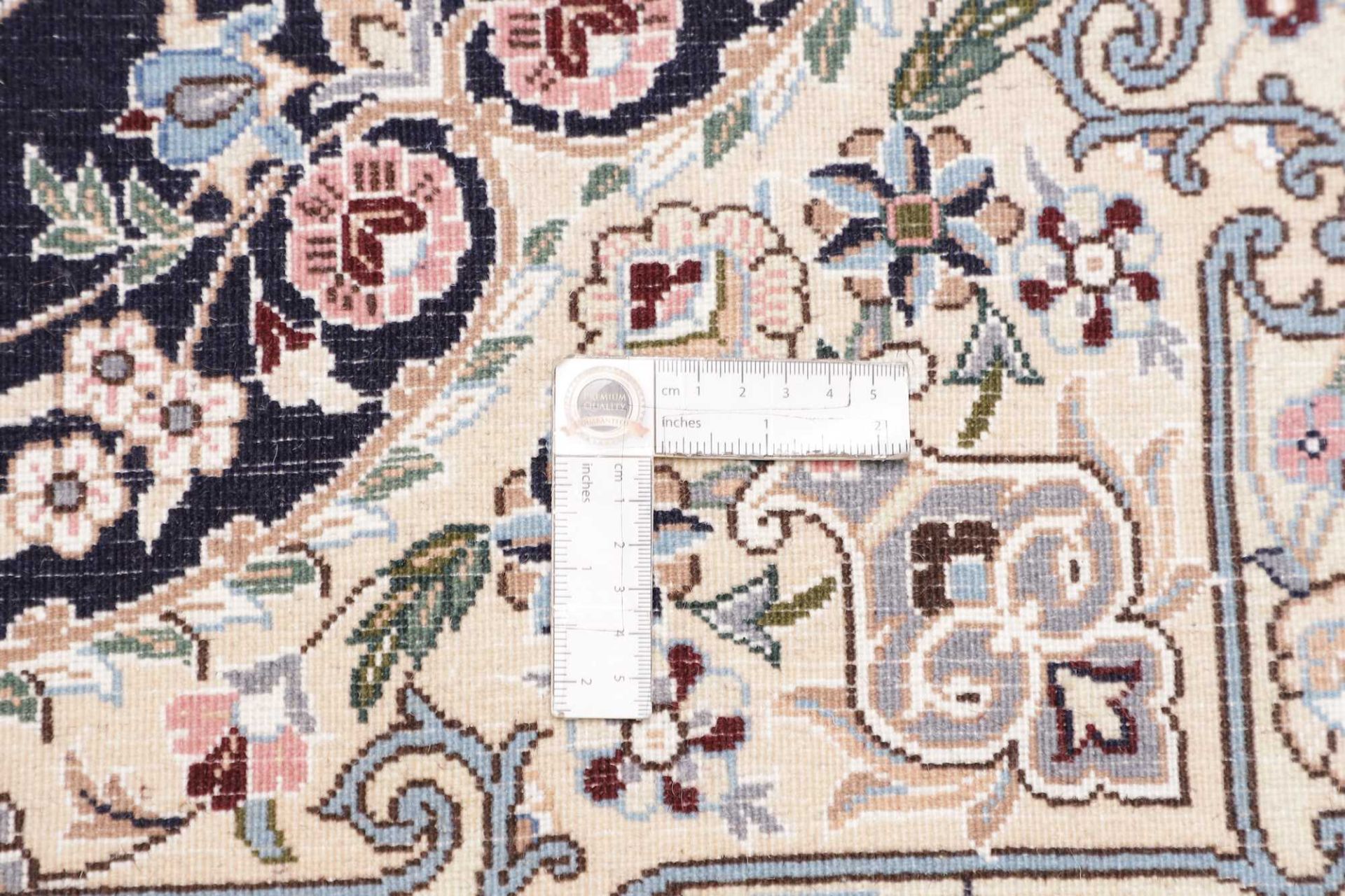 Nain Perserteppich aus Iran, 102 × 154 cm