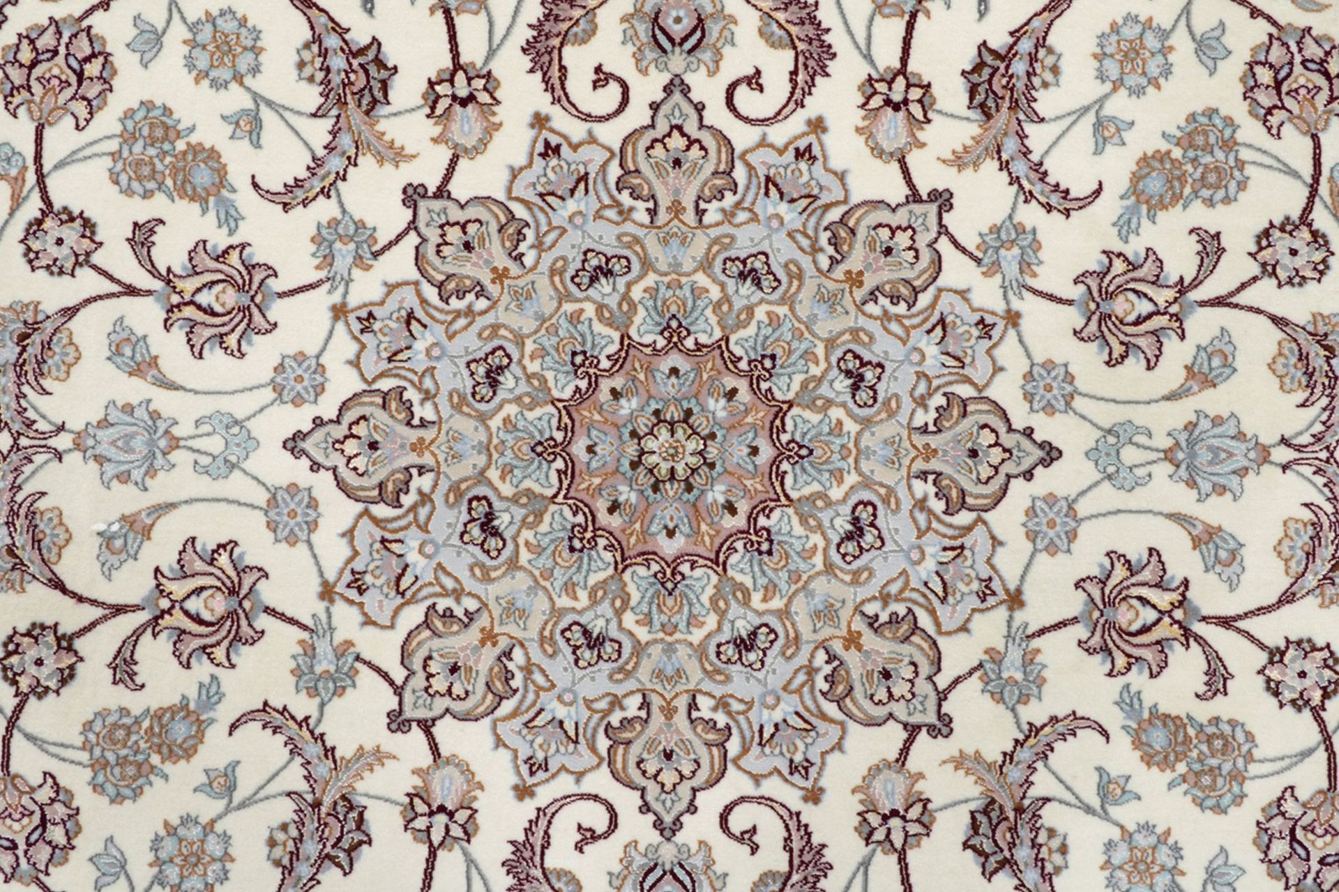 Handgeknüpfter Isfahan Perserteppich 153 × 230 cm