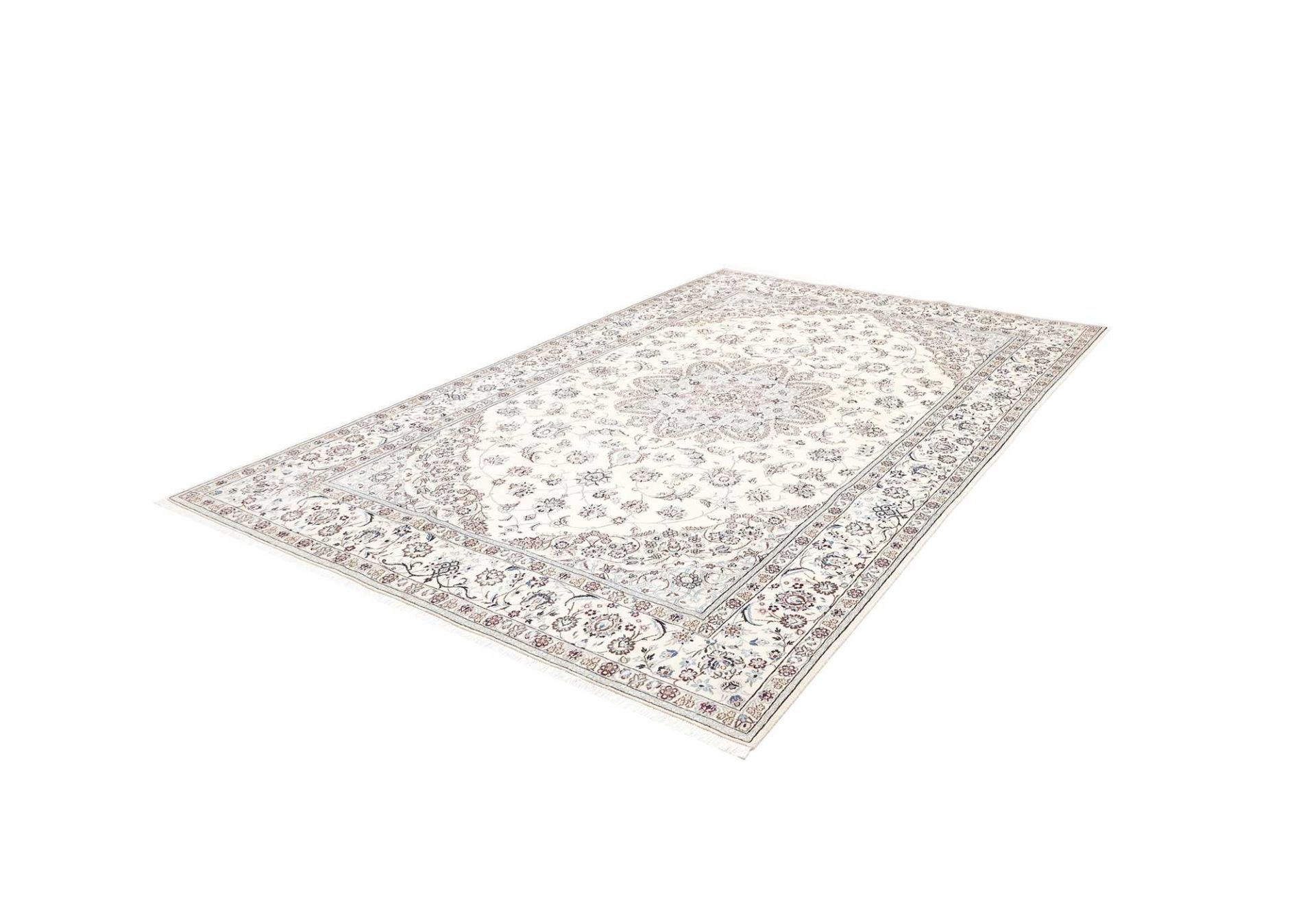 Handgeknüpfter Nain Perserteppich 203 × 305 cm