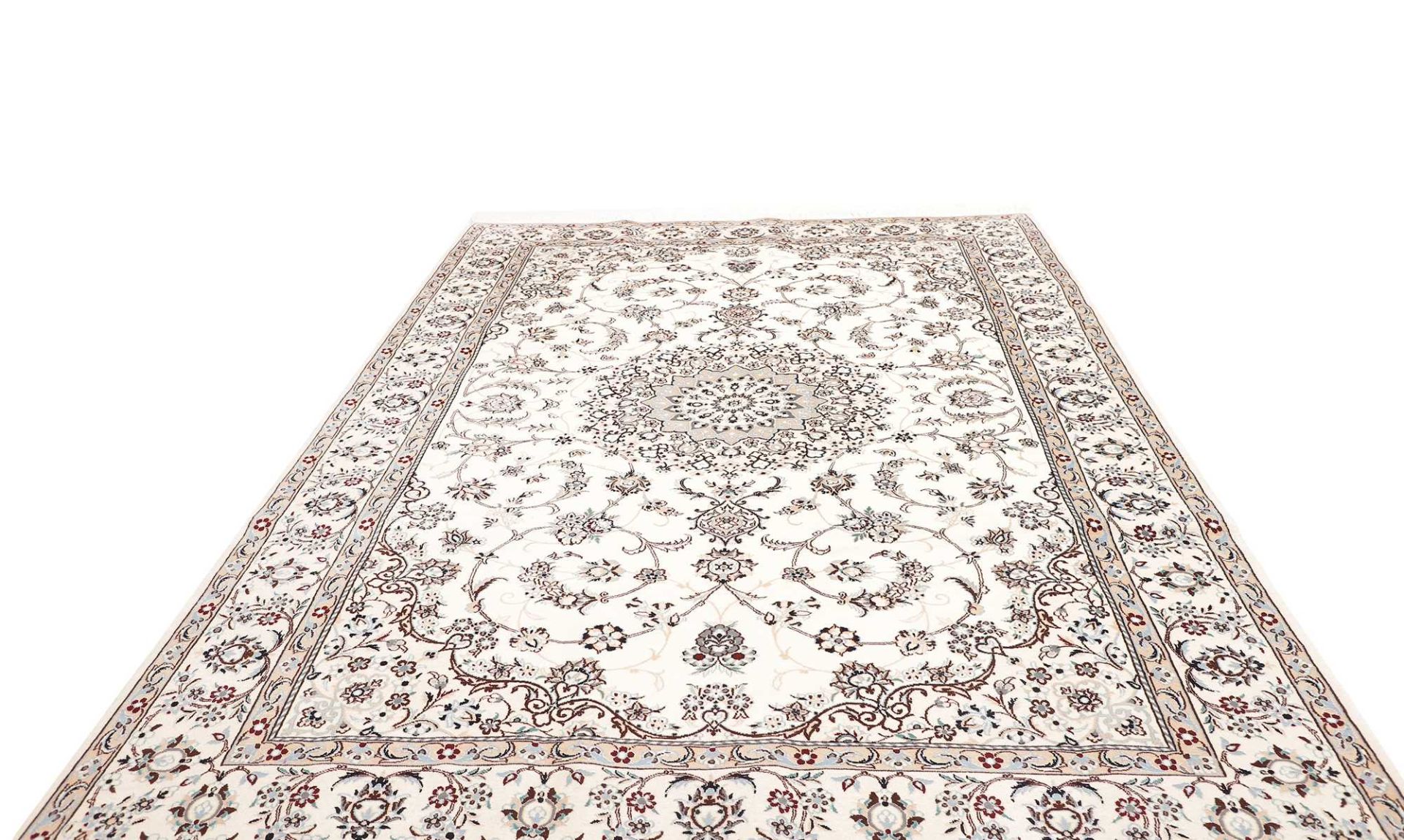 Handgeknüpfter Nain Perserteppich 209 × 311 cm