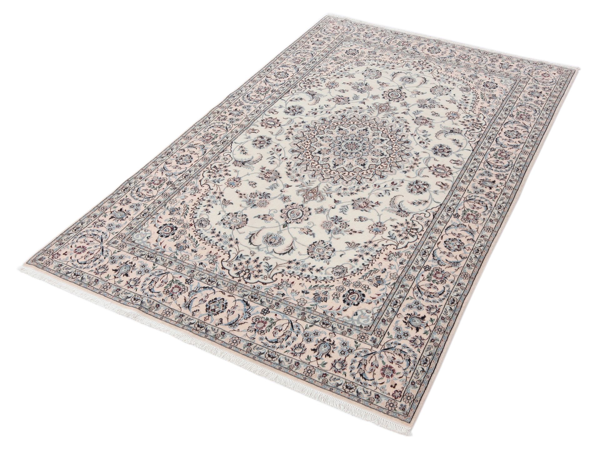 Nain Perserteppich aus Iran, 135 × 215 cm