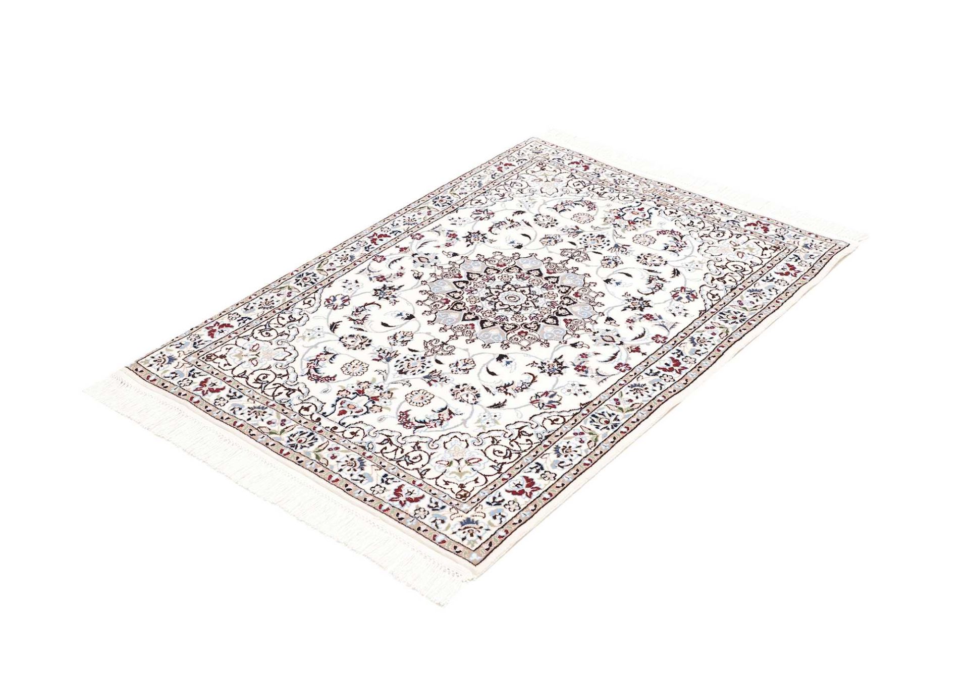 Nain Perserteppich aus Iran, 87 × 119 cm