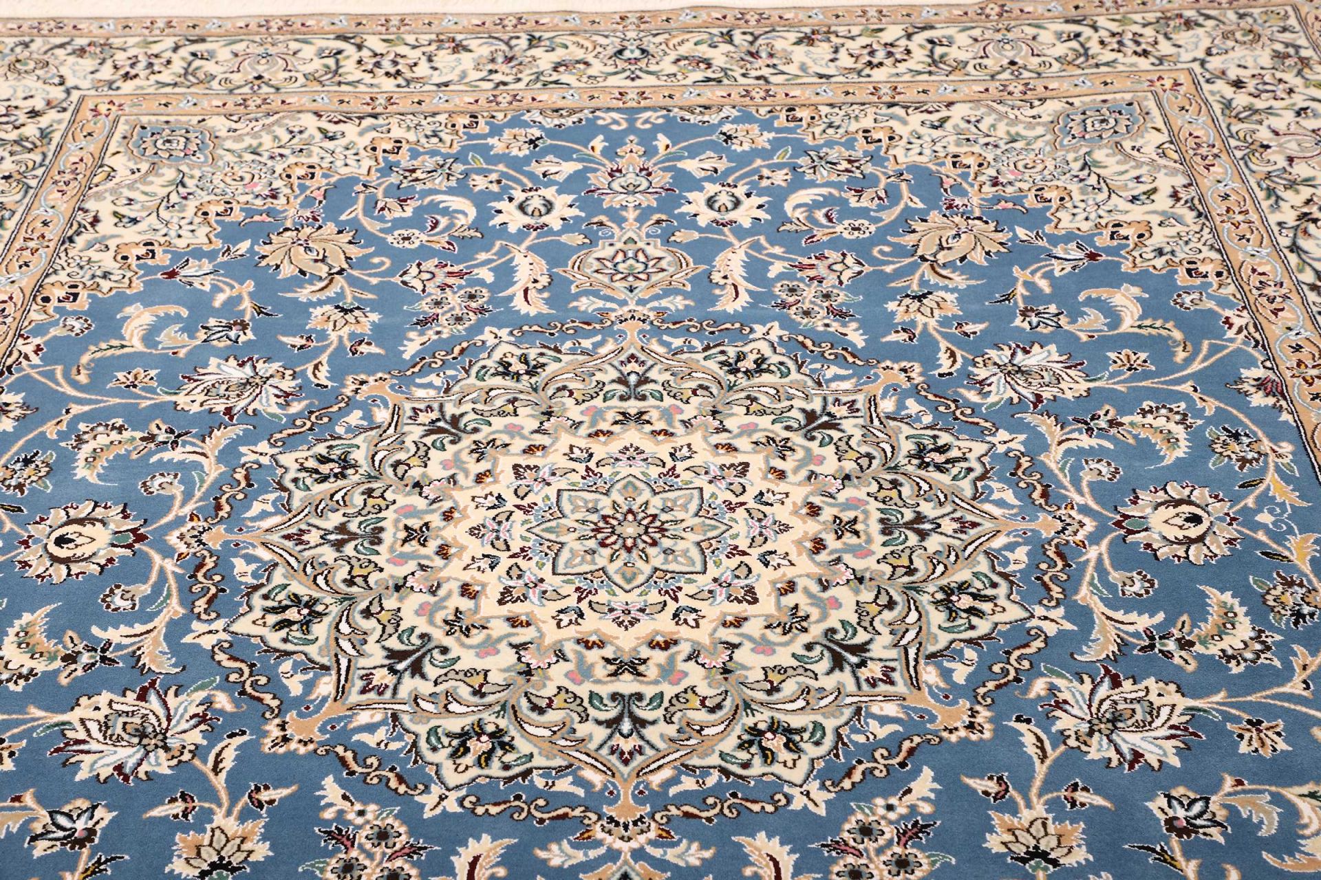 Handgeknüpfter Nain Perserteppich, 204 × 256 cm, Wolle