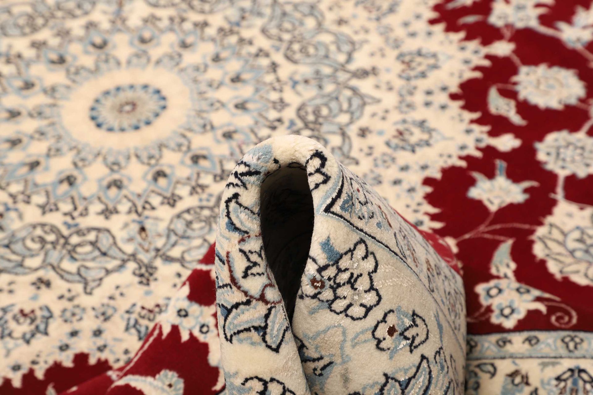 Nain Perserteppich aus Iran, 251 × 339 cm