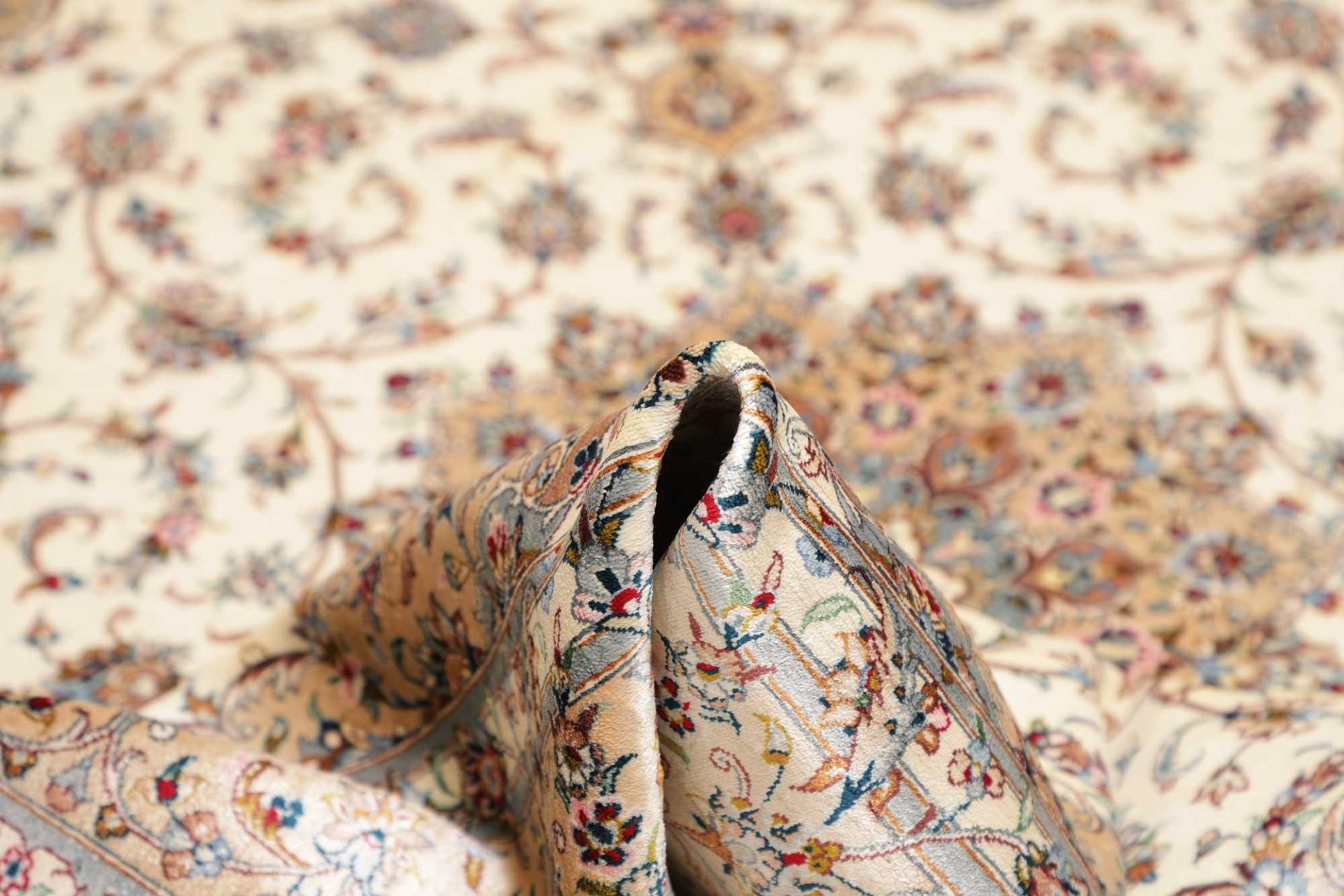 Ghom Perserteppich aus Iran, 131 × 196 cm