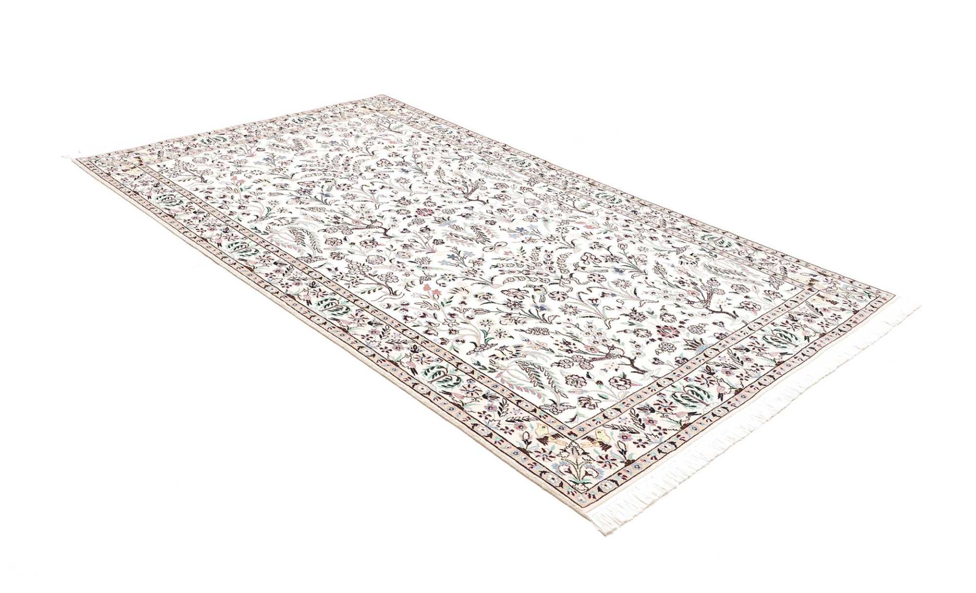 Handgeknüpfter Nain Perserteppich 146 × 245 cm