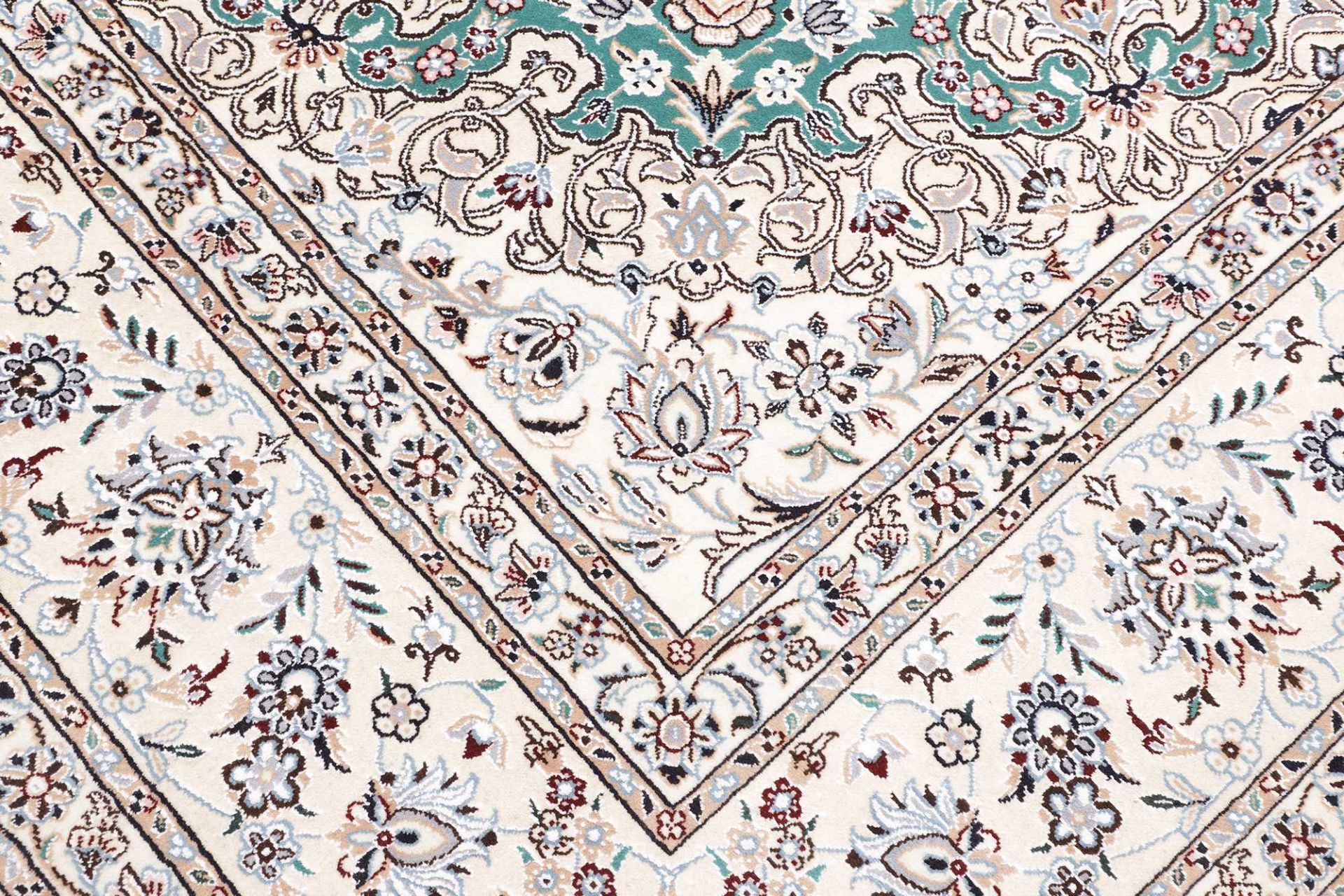 Handgeknüpfter Nain Perserteppich, 249 × 354 cm, Wolle