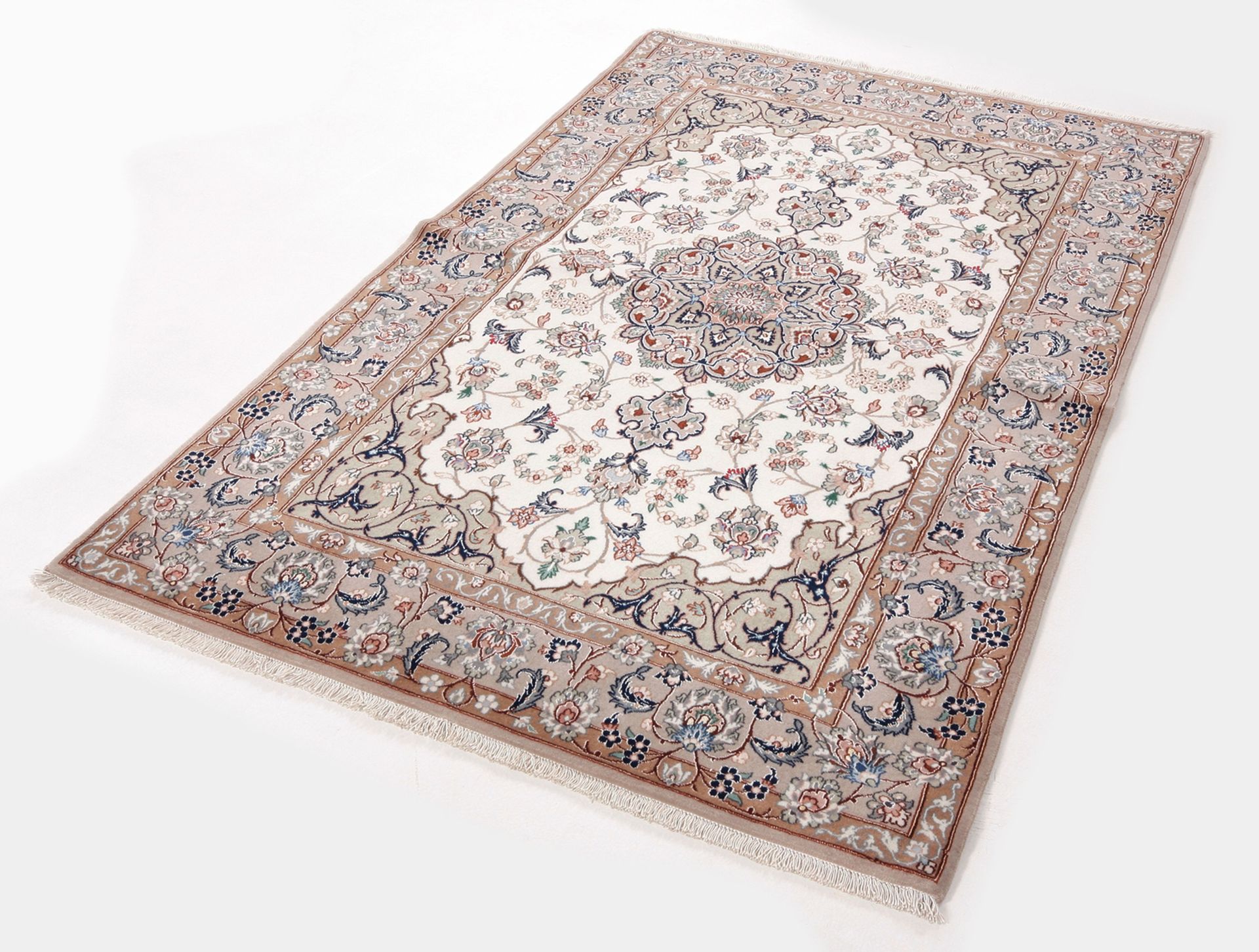 Handgeknüpfter Isfahan Perserteppich, 107 × 162 cm, Wolle & Seide