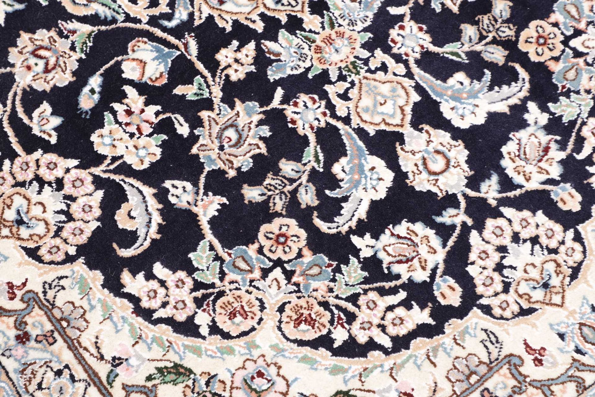 perserteppich-nain-102-x-156-cm-schurwolle-handgeknupft-exklusiv-17 Handgeknüpfter Nain Perserteppich, 102 × 156 cm, Wolle