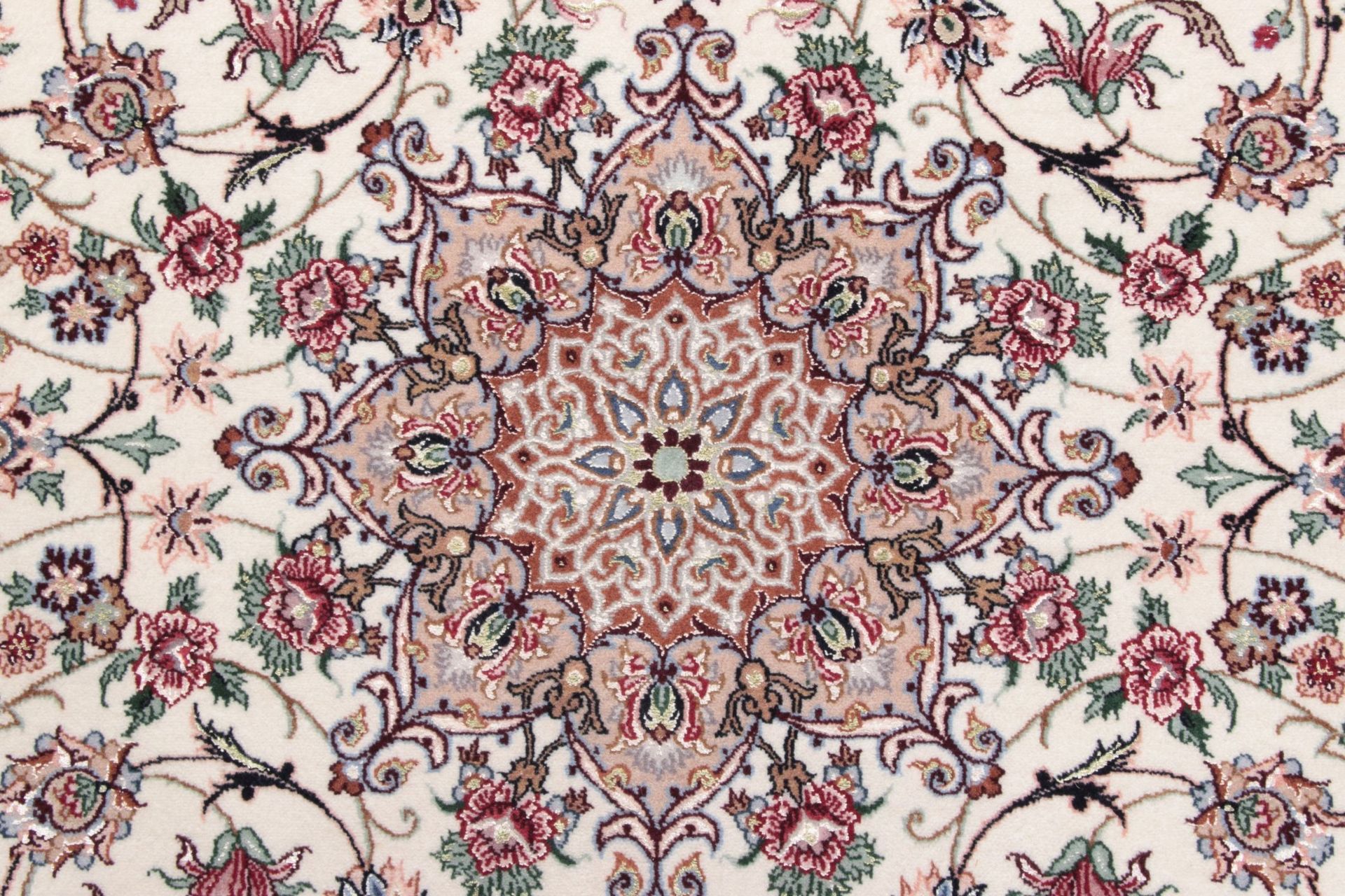 Handgeknüpfter Isfahan Perserteppich 135 × 200 cm