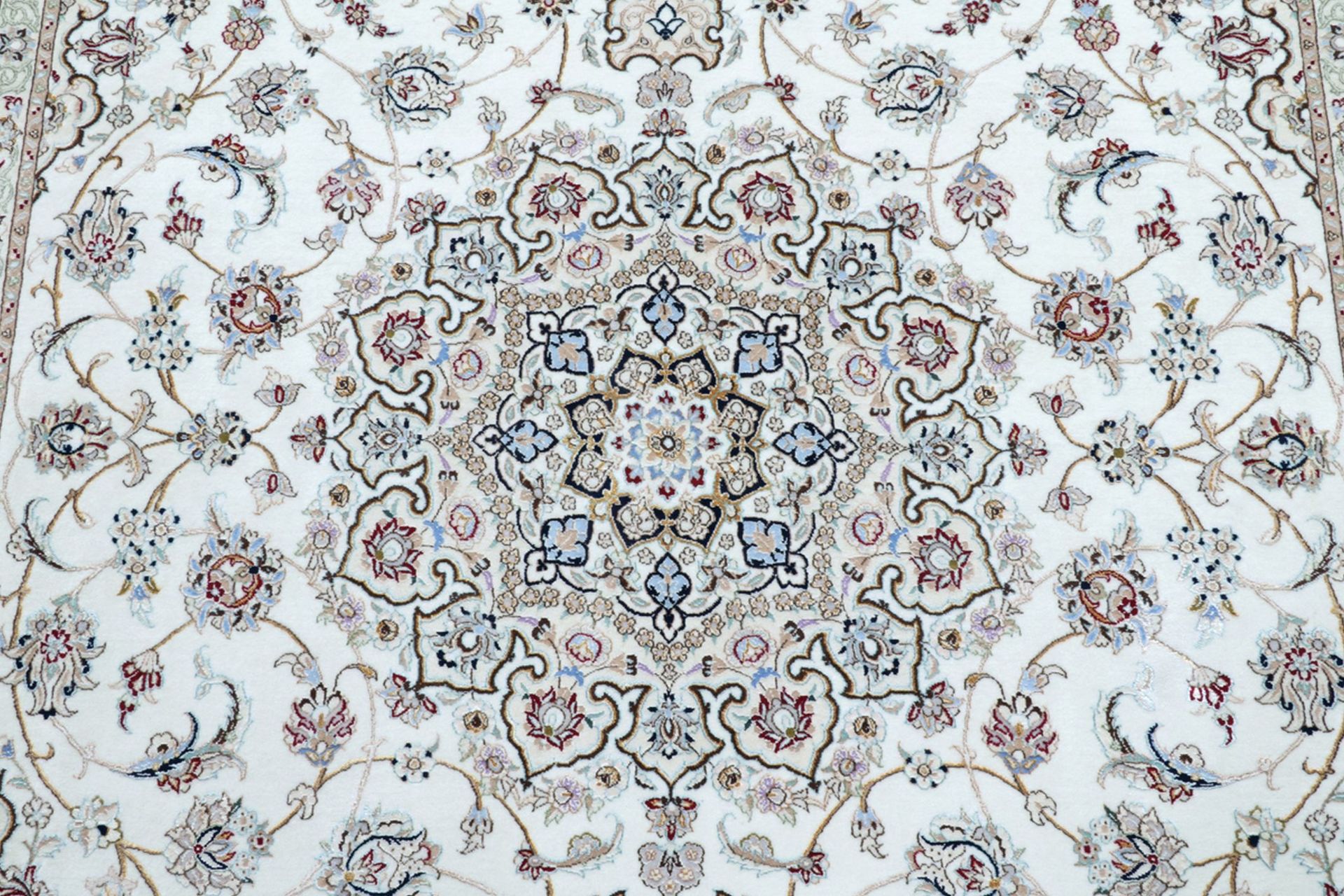 Handgeknüpfter Nain Perserteppich 170 × 252 cm