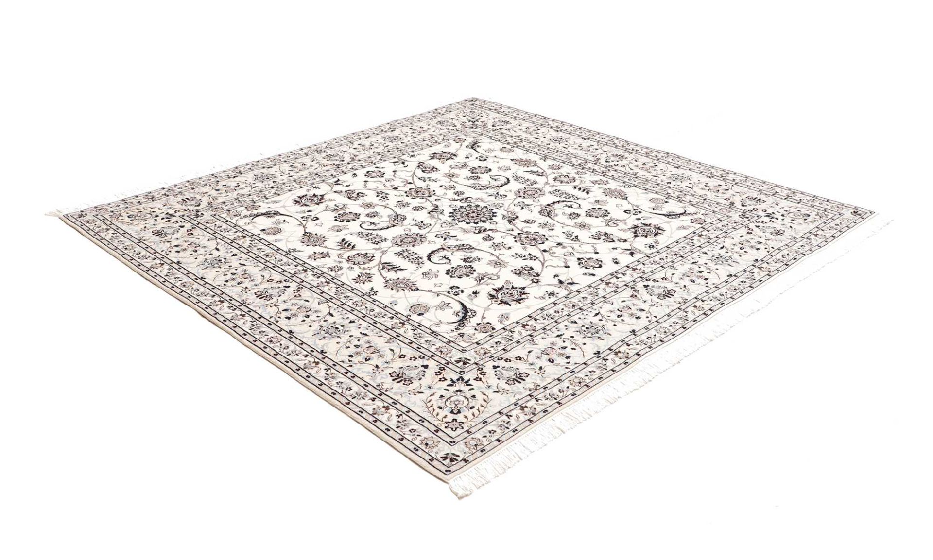 perserteppich-nain-206-x-202-cm-schurwolle-handgeknupft-exklusive-qualitat-2 Handgeknüpfter Nain Perserteppich, 206 × 202 cm, Wolle
