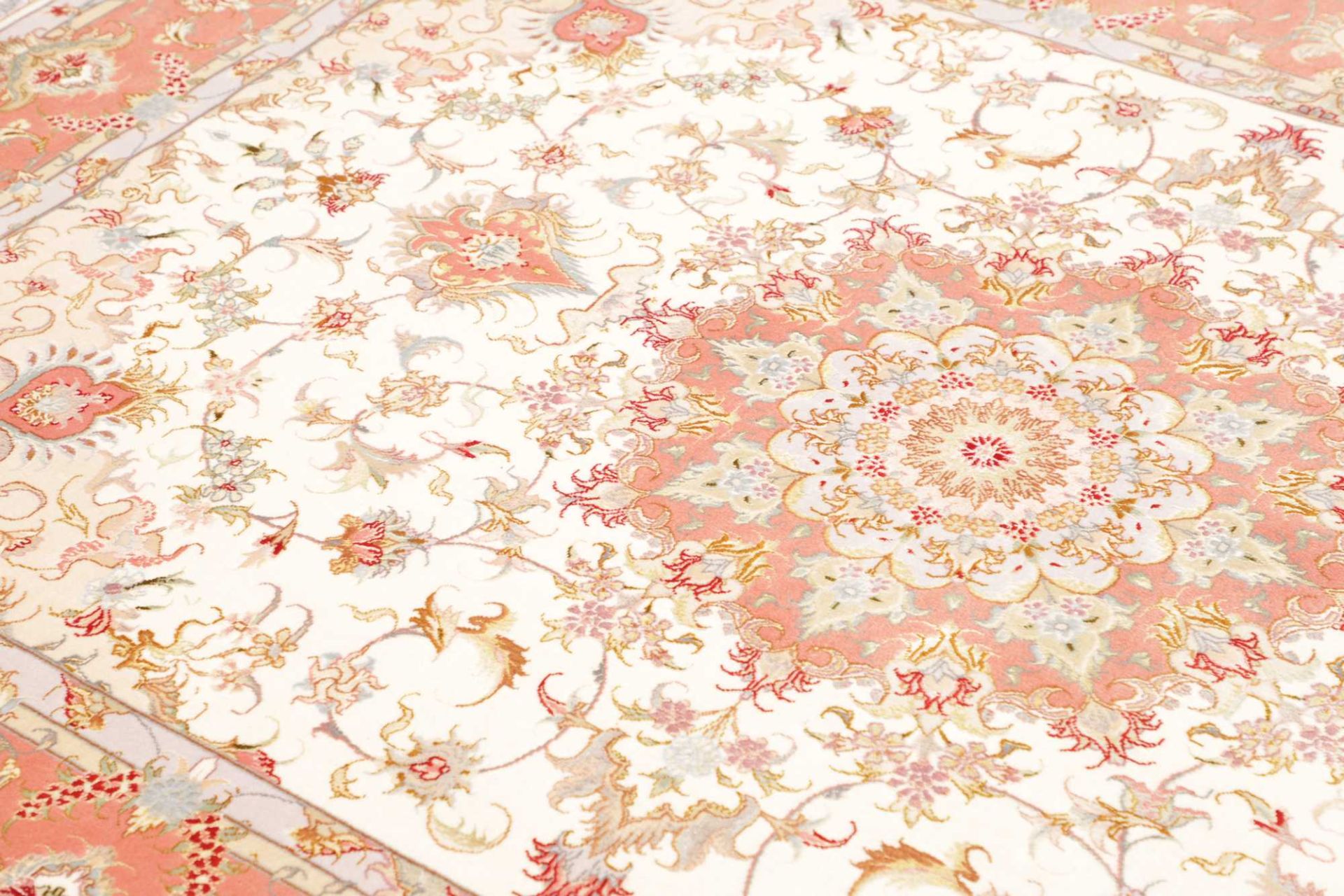 Täbriz Perserteppich aus Iran, 156 × 212 cm