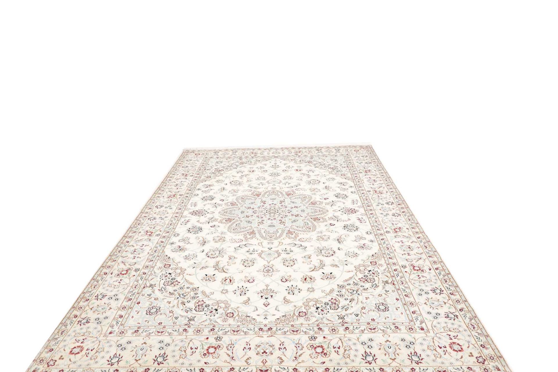 perserteppich-nain-197-x-299-cm-schurwolle-handgeknupft-exklusiv-3 Handgeknüpfter Nain Perserteppich, 197 × 299 cm, Wolle