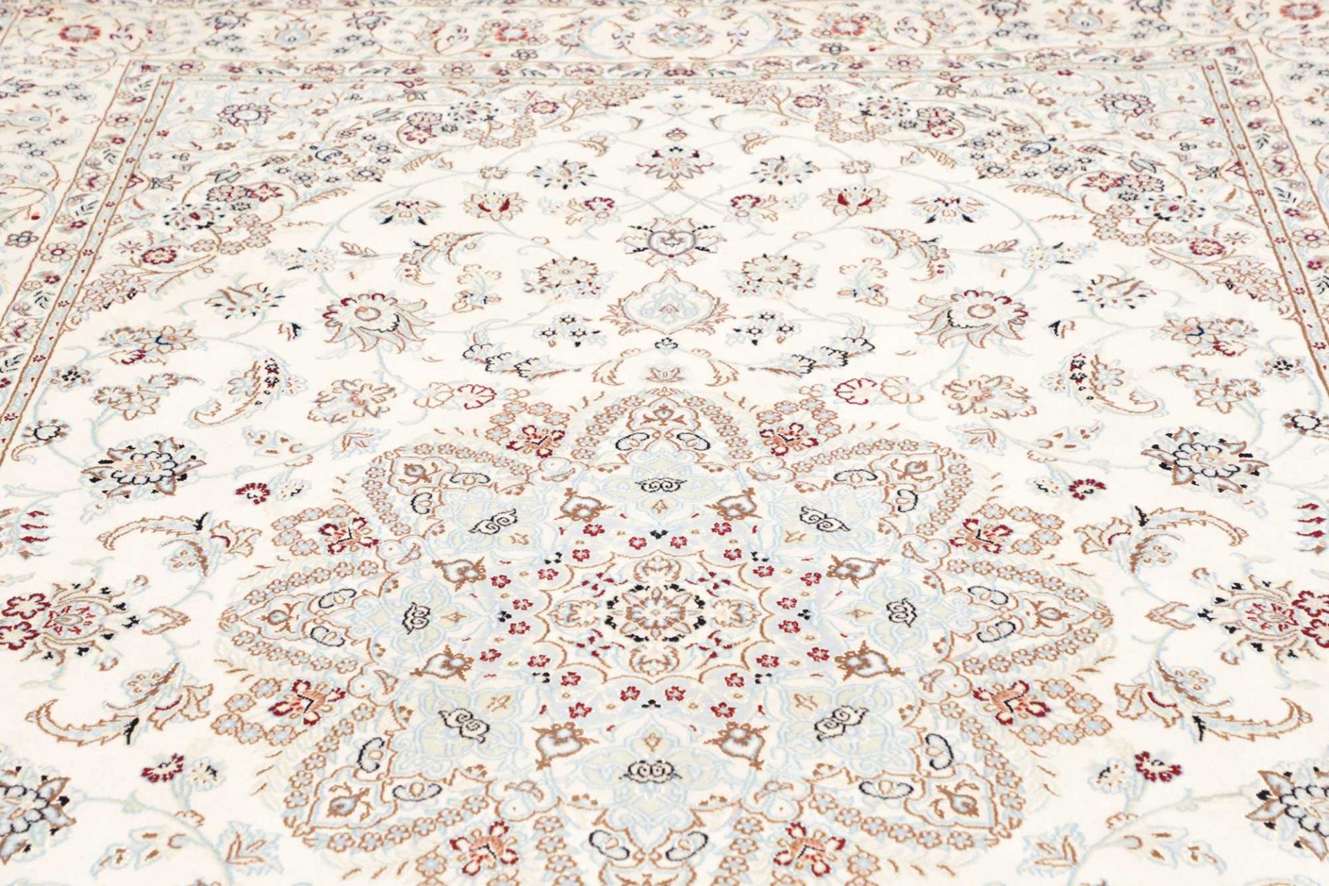 perserteppich-nain-197-x-299-cm-schurwolle-handgeknupft-exklusiv-7 Handgeknüpfter Nain Perserteppich, 197 × 299 cm, Wolle