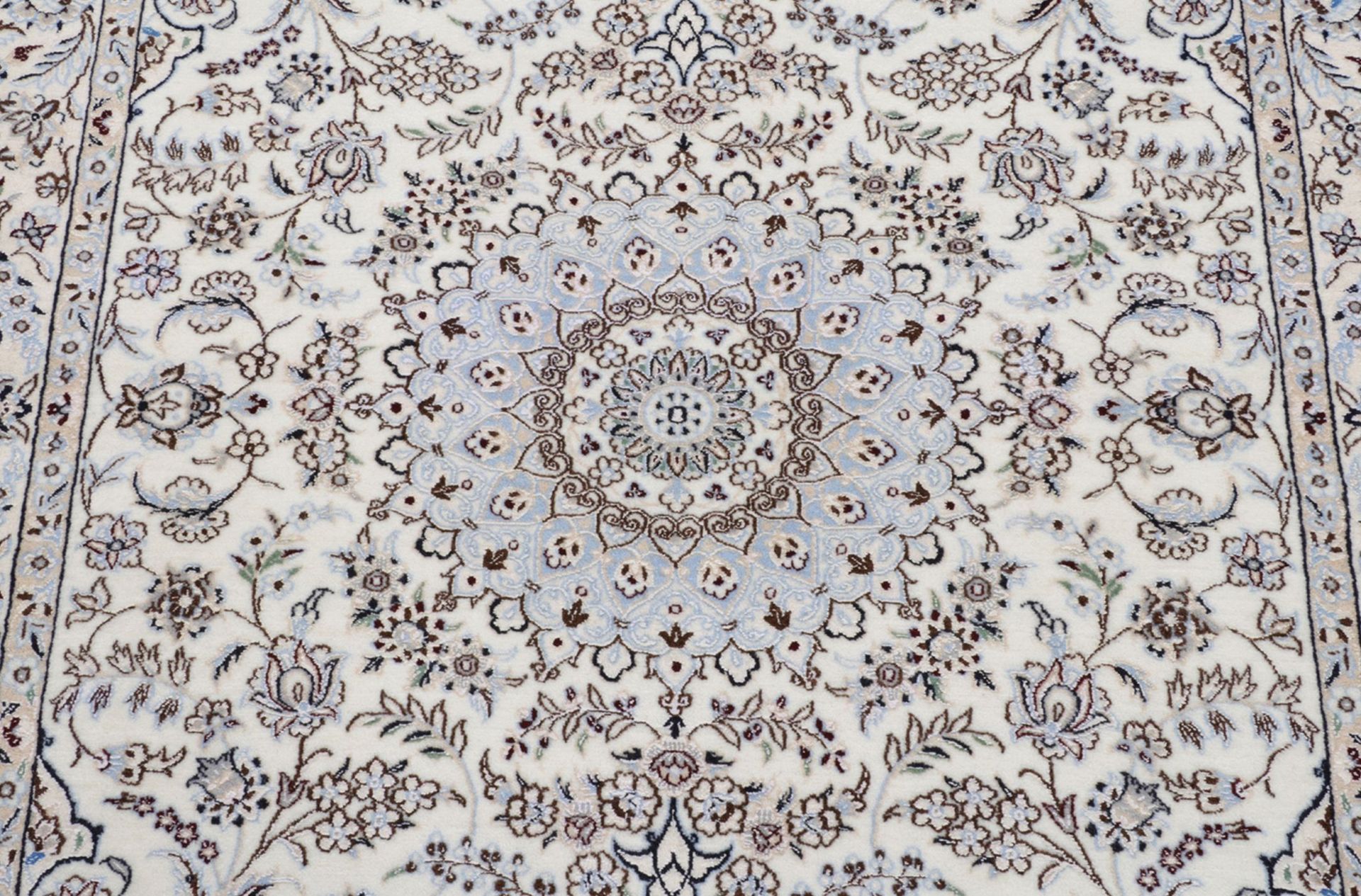 Nain Perserteppich 123 × 200 cm aus Wolle & Seide, handgeknüpft