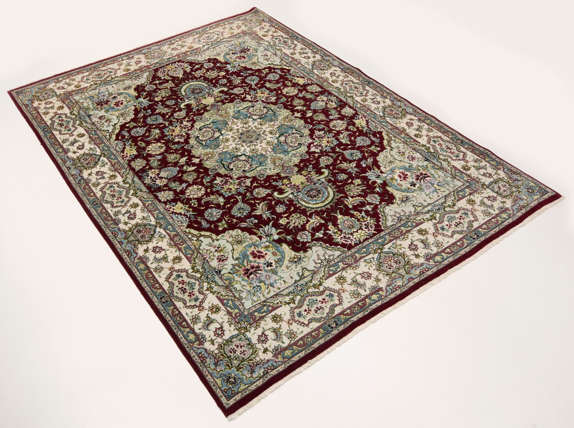 Täbriz Perserteppich 150 × 210 cm aus Wolle & Seide, handgeknüpft