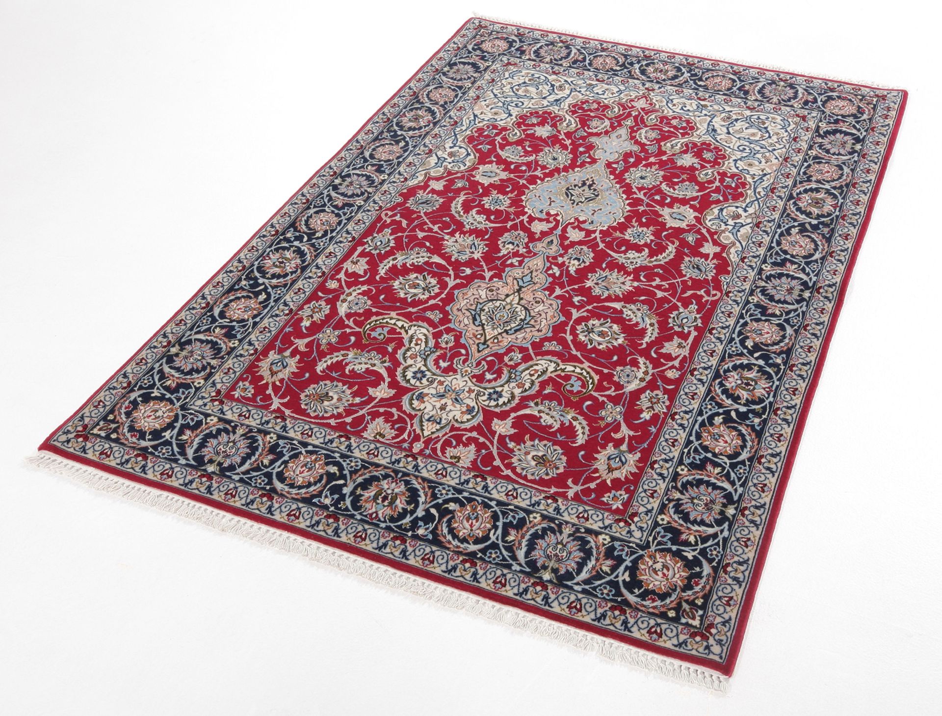 Handgeknüpfter Isfahan Perserteppich 108 × 164 cm