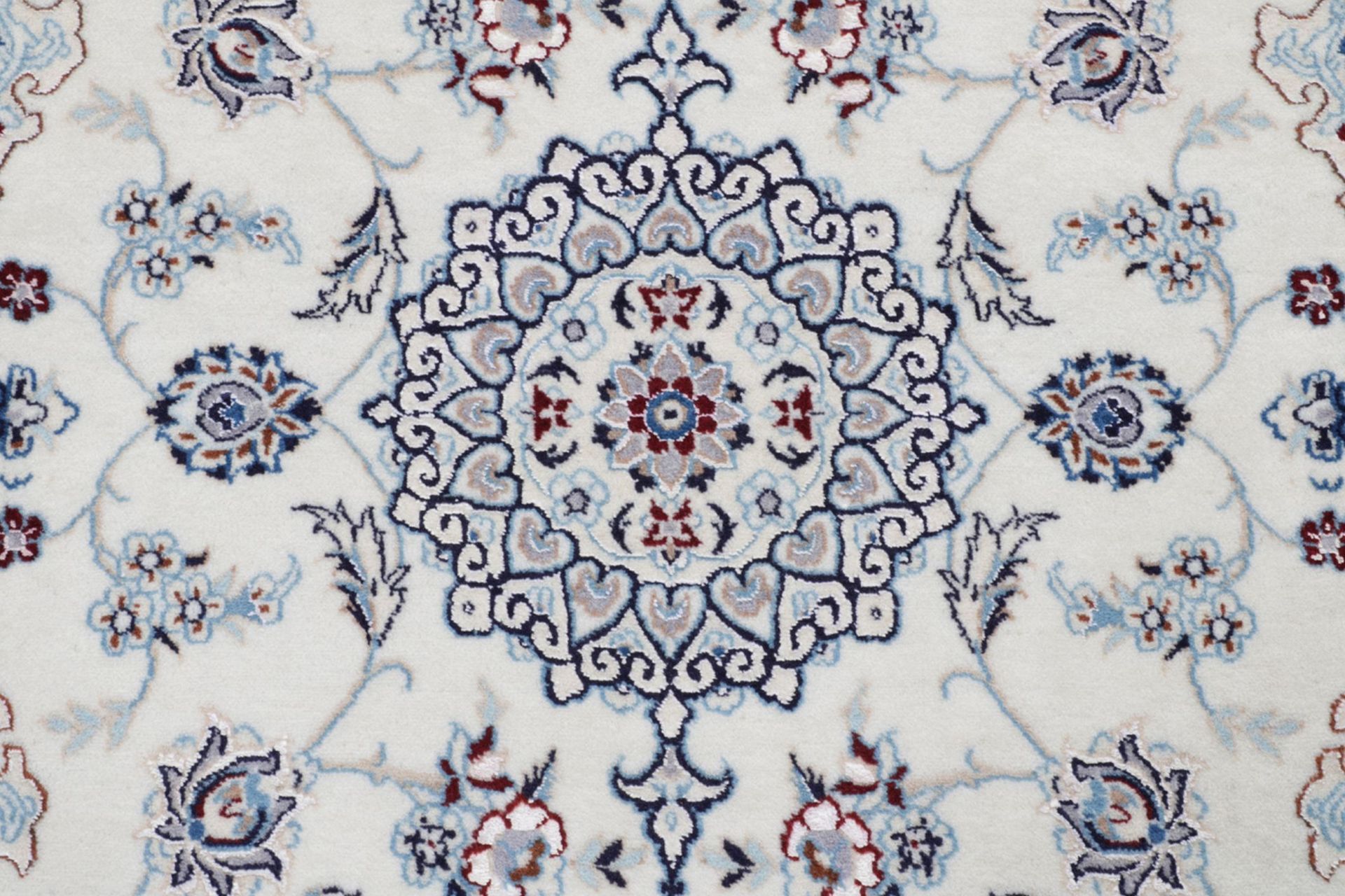 Nain Perserteppich 87 × 135 cm aus Wolle & Seide, handgeknüpft