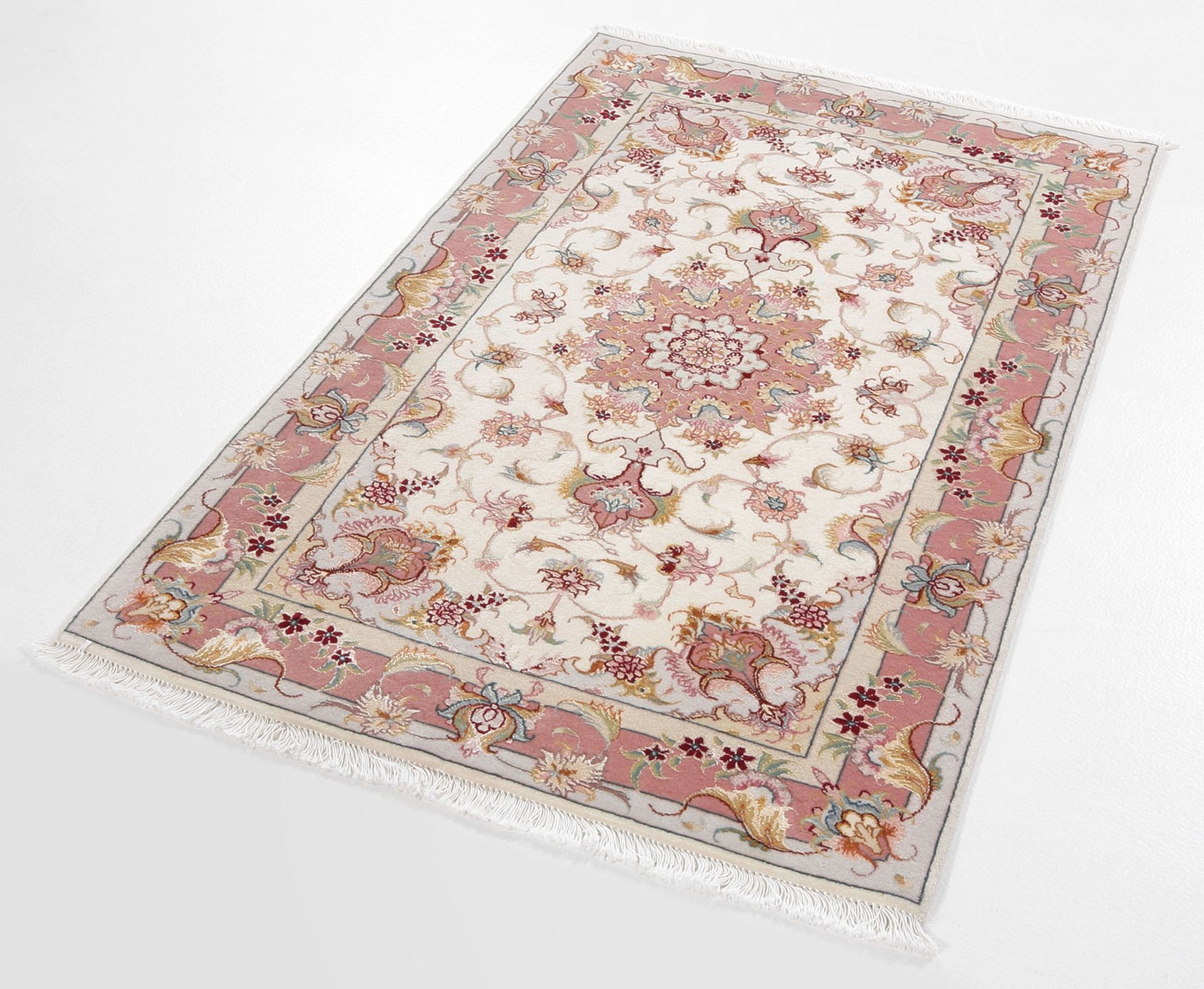 Täbriz Perserteppich aus Iran, 77 × 123 cm