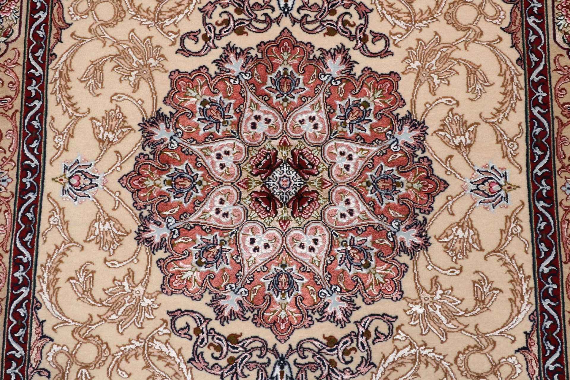 Isfahan Perserteppich 87 × 125 cm aus Wolle & Seide, handgeknüpft
