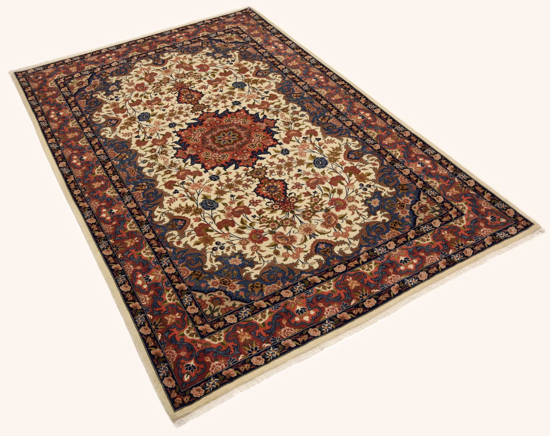 Handgeknüpfter Isfahan Perserteppich 138 × 222 cm