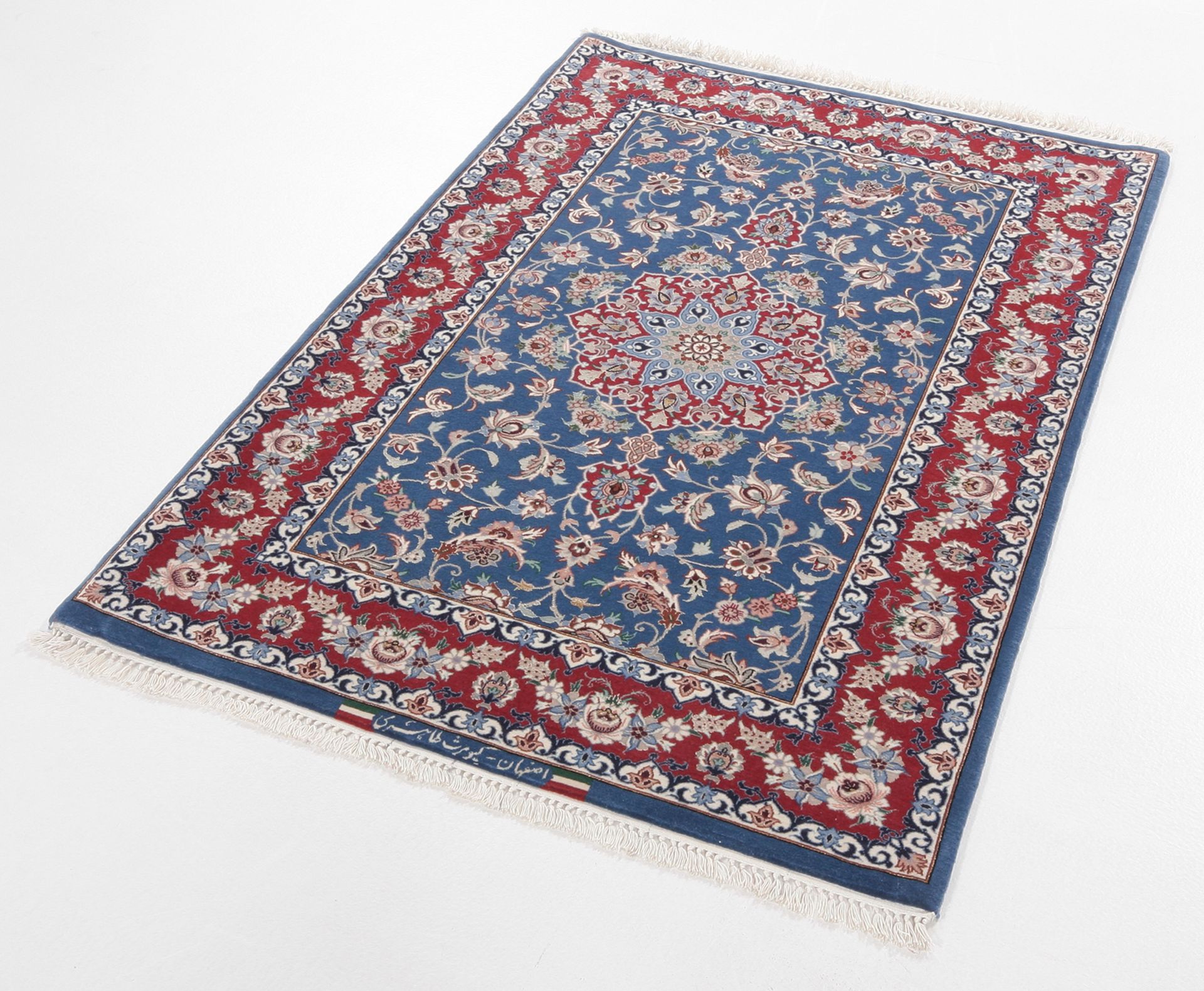 Isfahan Perserteppich aus Iran, 82 × 124 cm