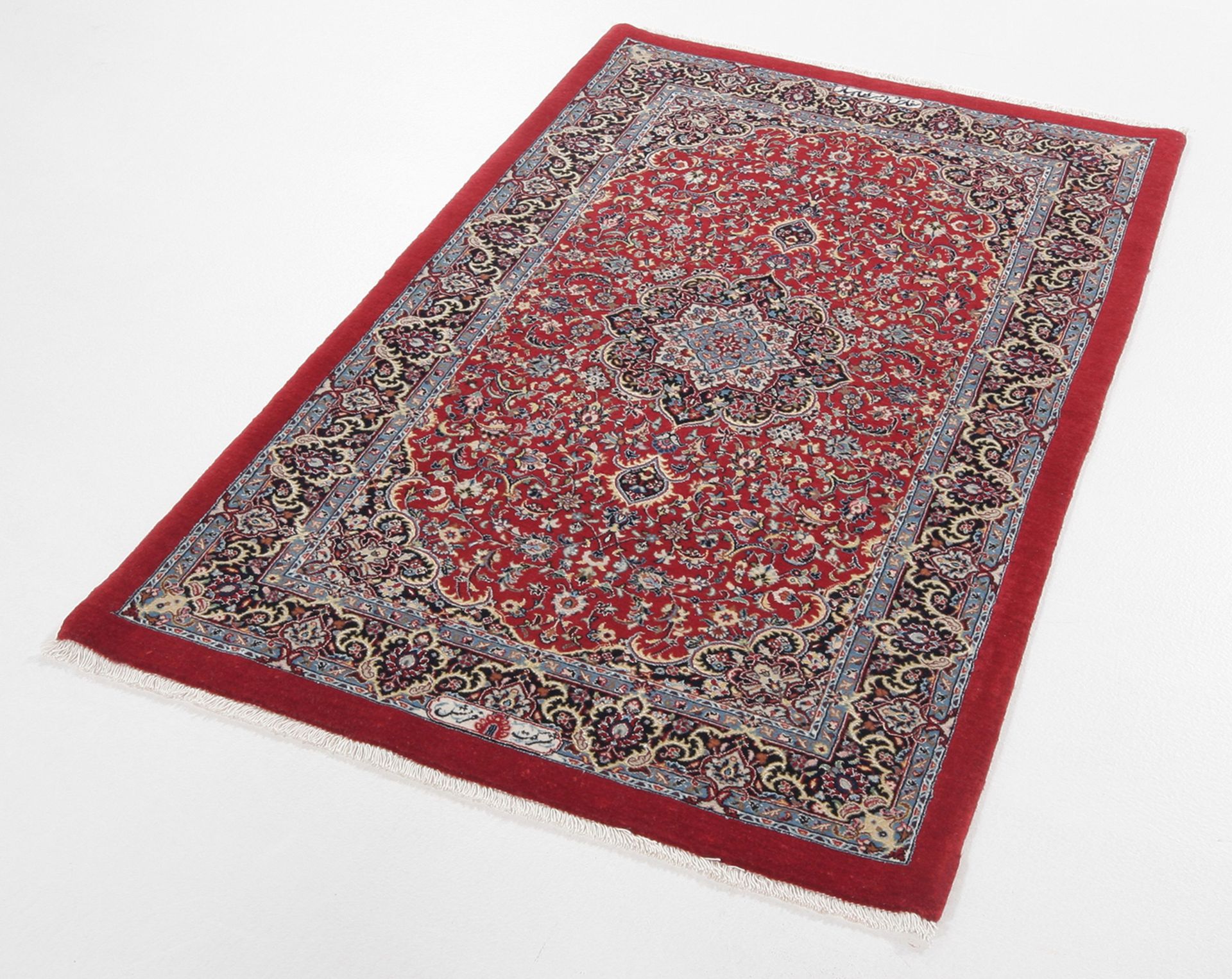 Handgeknüpfter Isfahan Perserteppich, 80 × 130 cm, Wolle & Seide