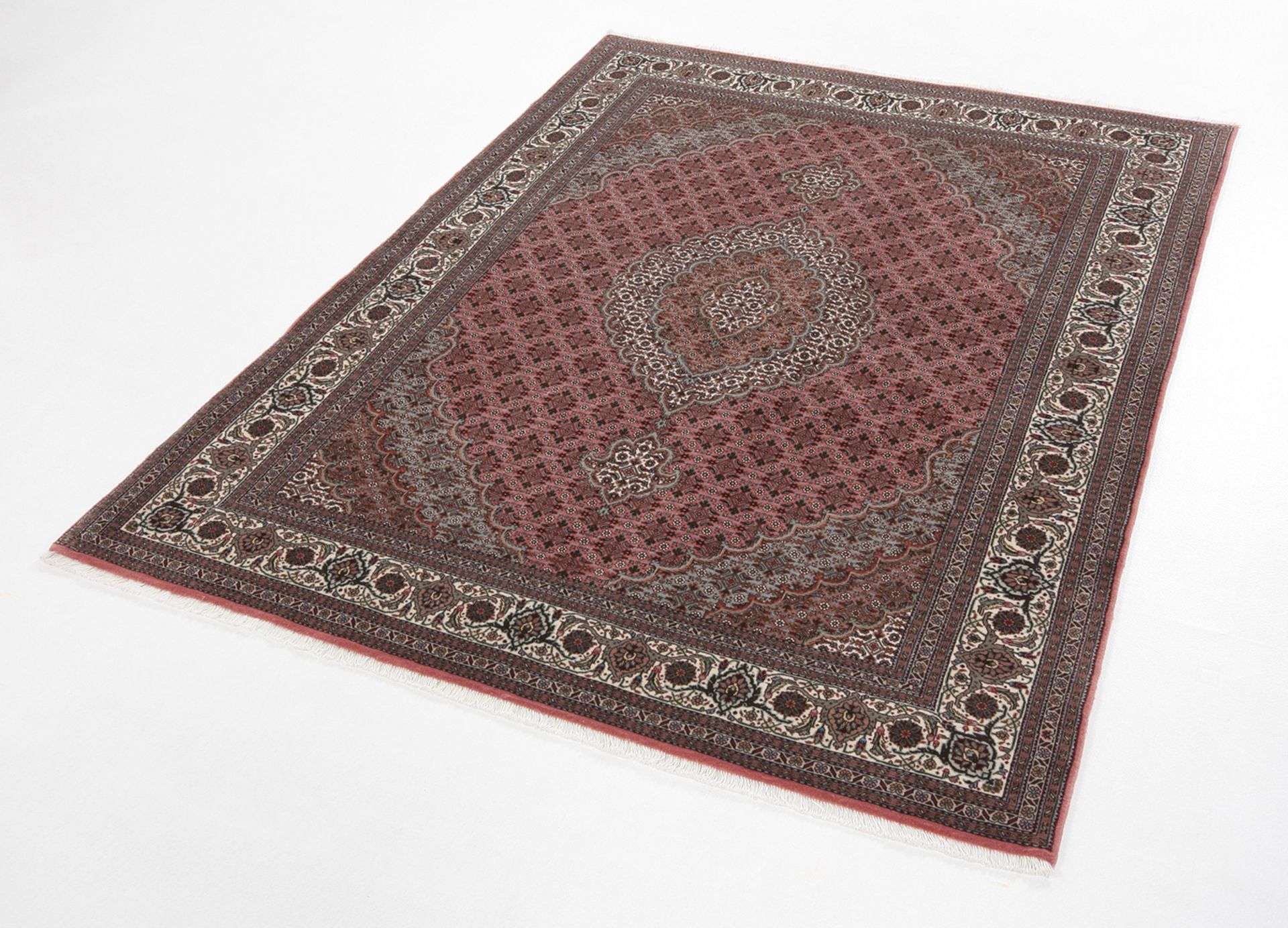 perserteppich-tabriz-151-x-200-cm-schurwolle-seide-handgeknupft-2 Handgeknüpfter Täbriz Perserteppich 151 × 200 cm