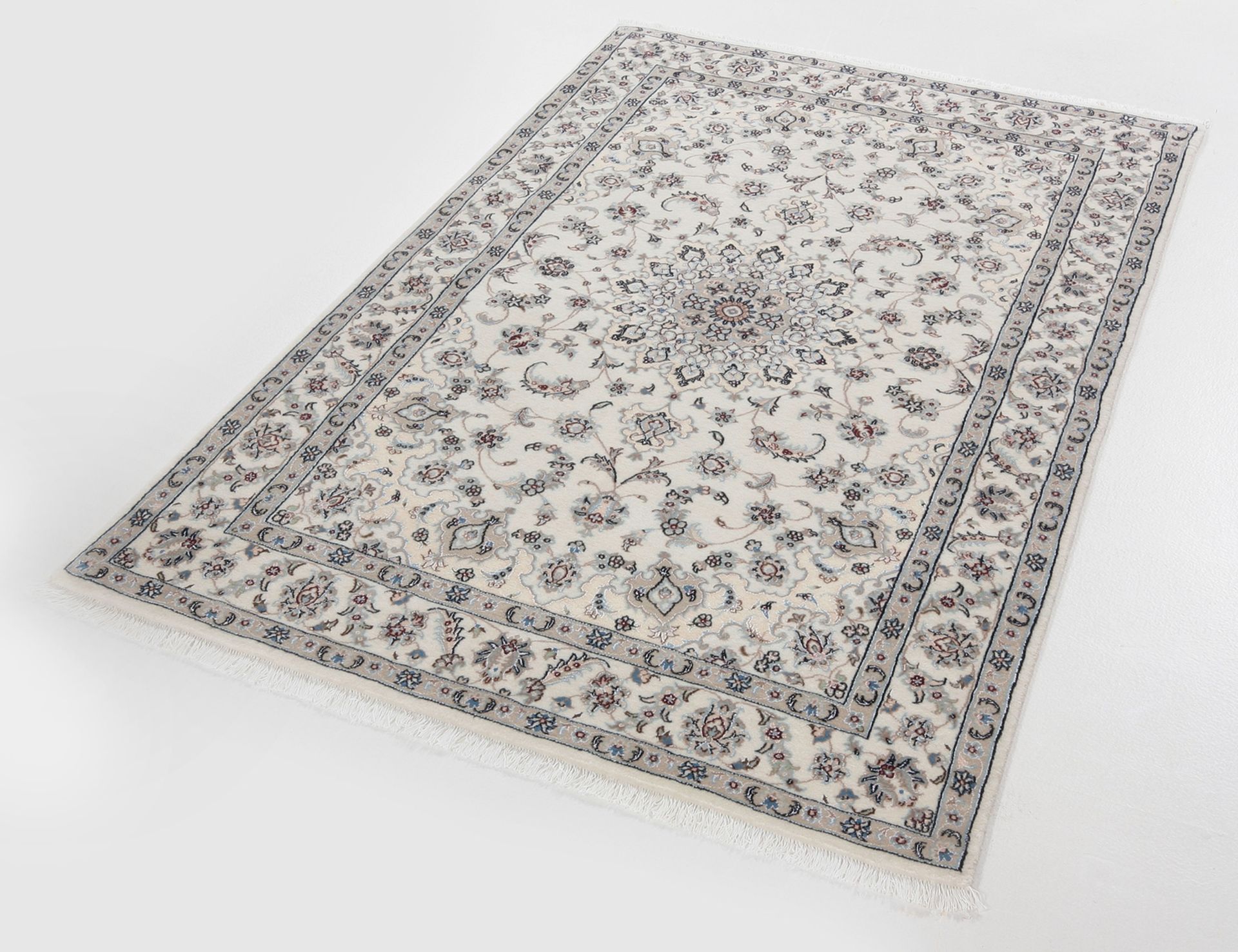 perserteppich-nain-103-x-162-cm-schurwolle-seide-handgeknupft-1 Handgeknüpfter Nain Perserteppich 103 × 162 cm