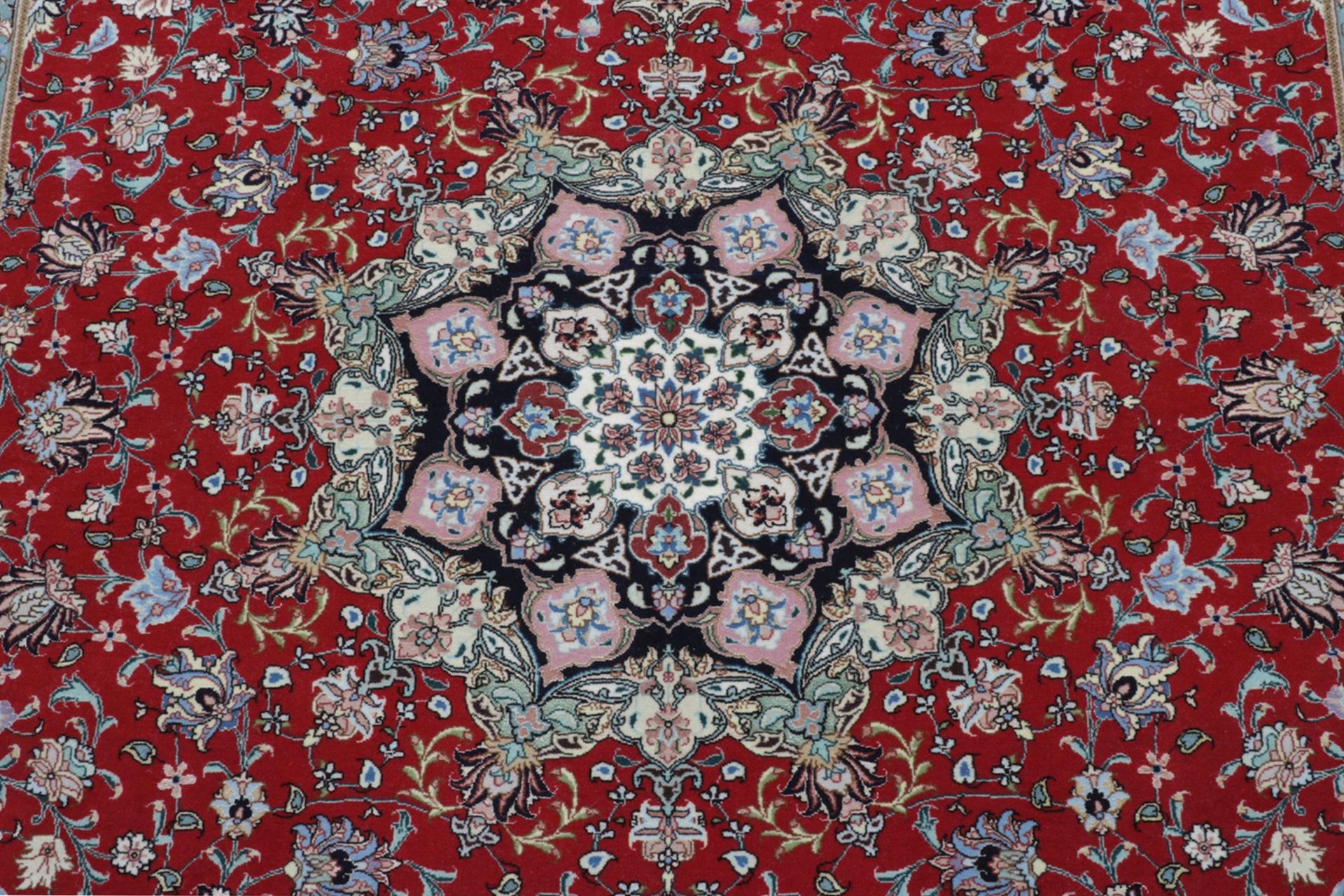 Täbriz Perserteppich aus Iran, 151 × 200 cm