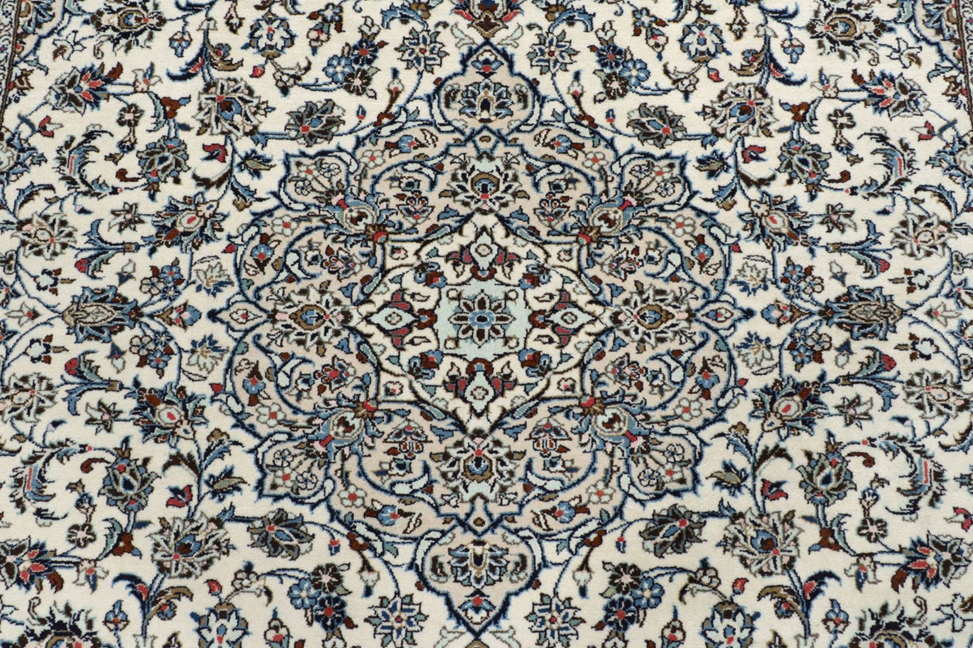 Kashan Perserteppich 246 × 350 cm aus Wolle, handgeknüpft