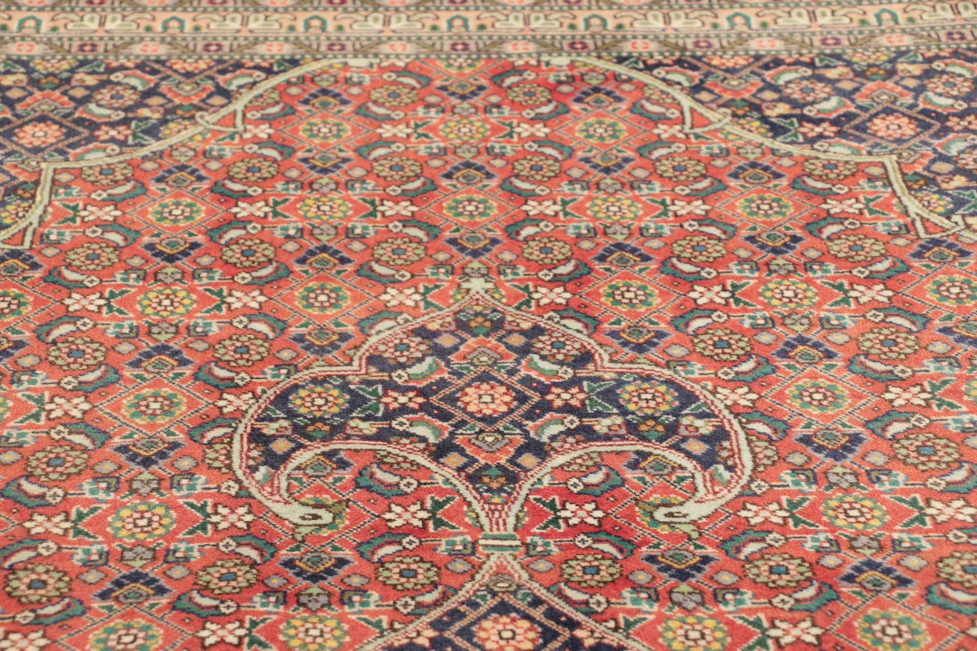Handgeknüpfter Täbriz Perserteppich 245 × 351 cm