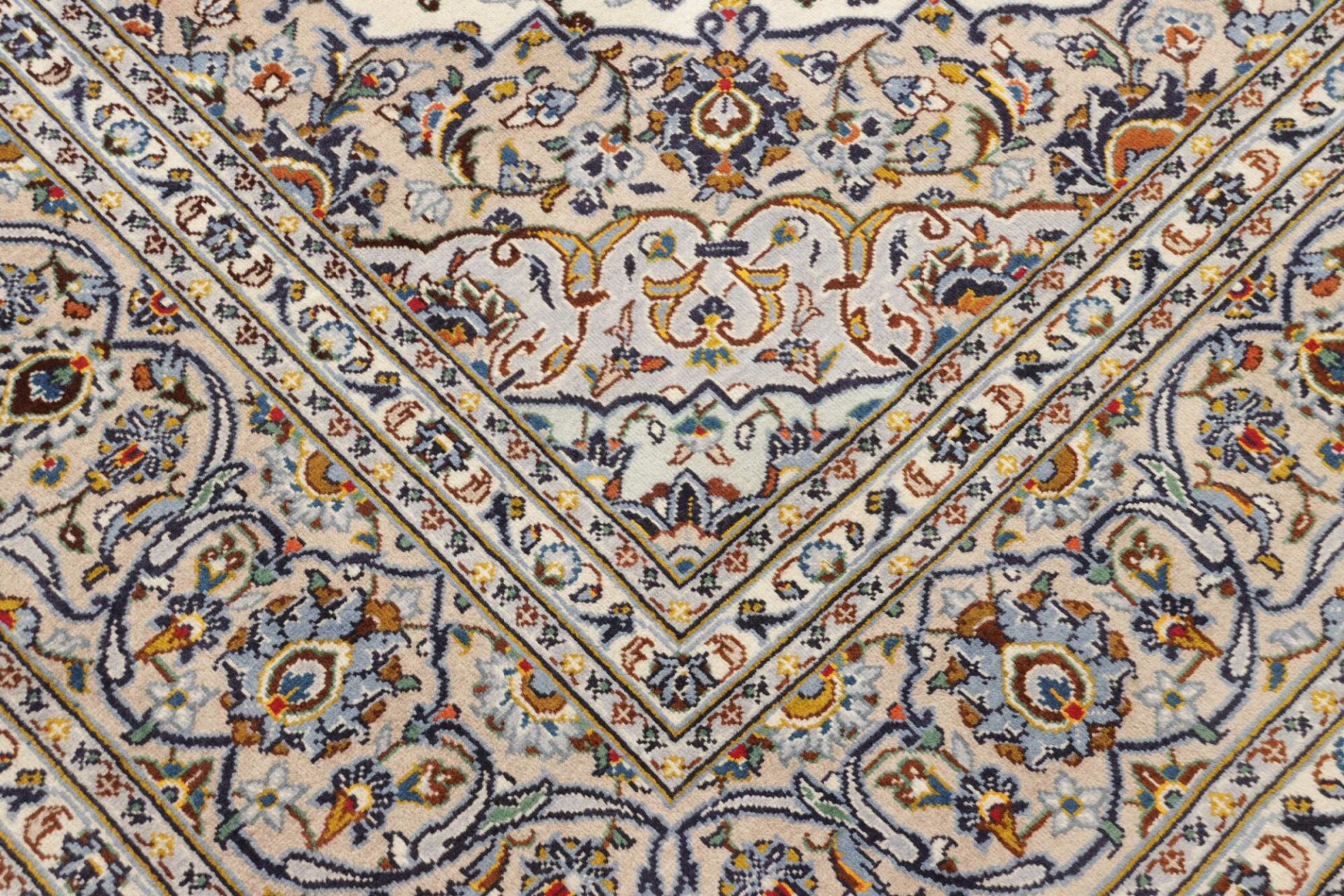 Handgeknüpfter Kashan Perserteppich, 236 × 342 cm, Wolle
