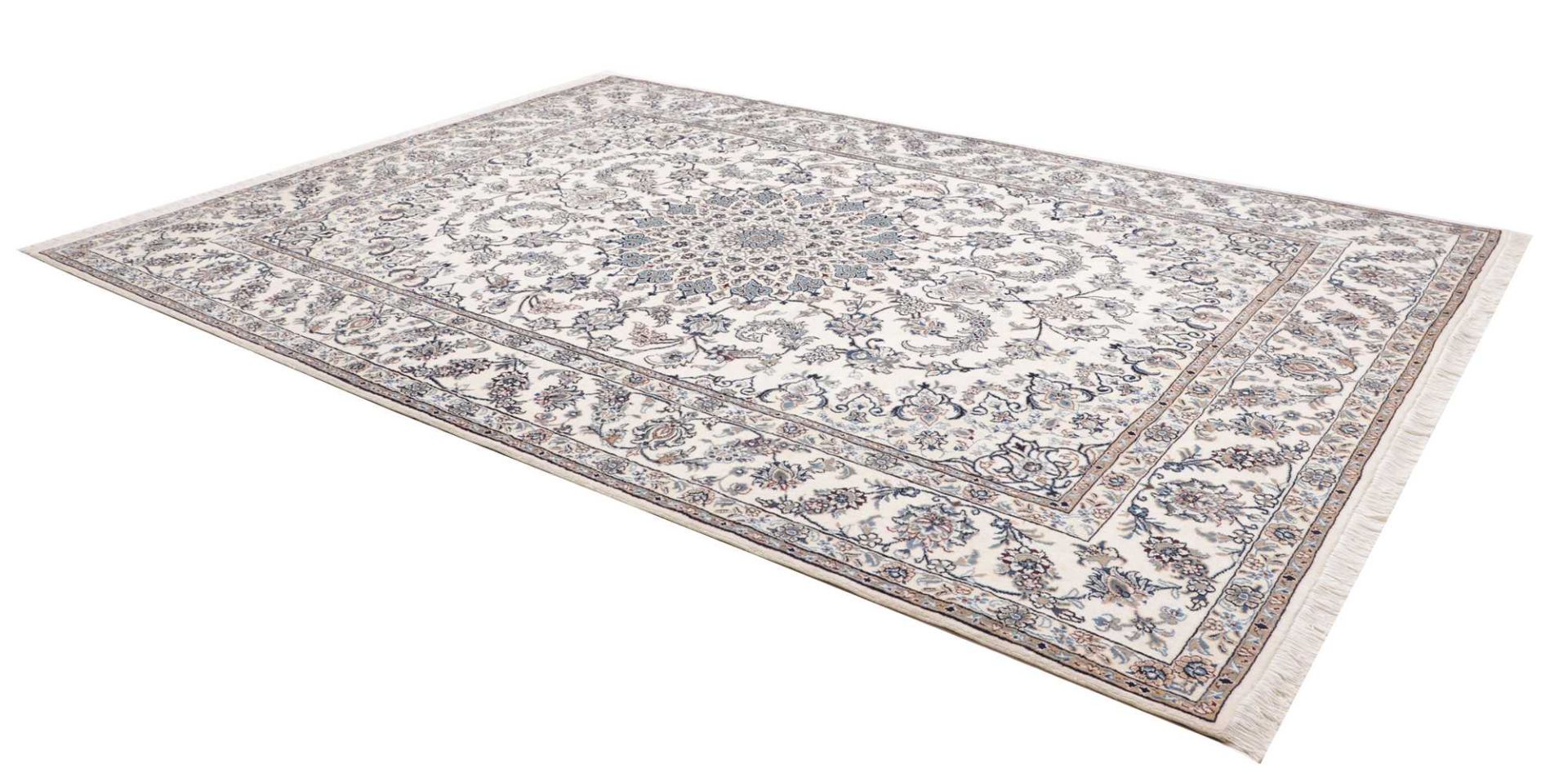 Nain Perserteppich aus Iran, 247 × 348 cm