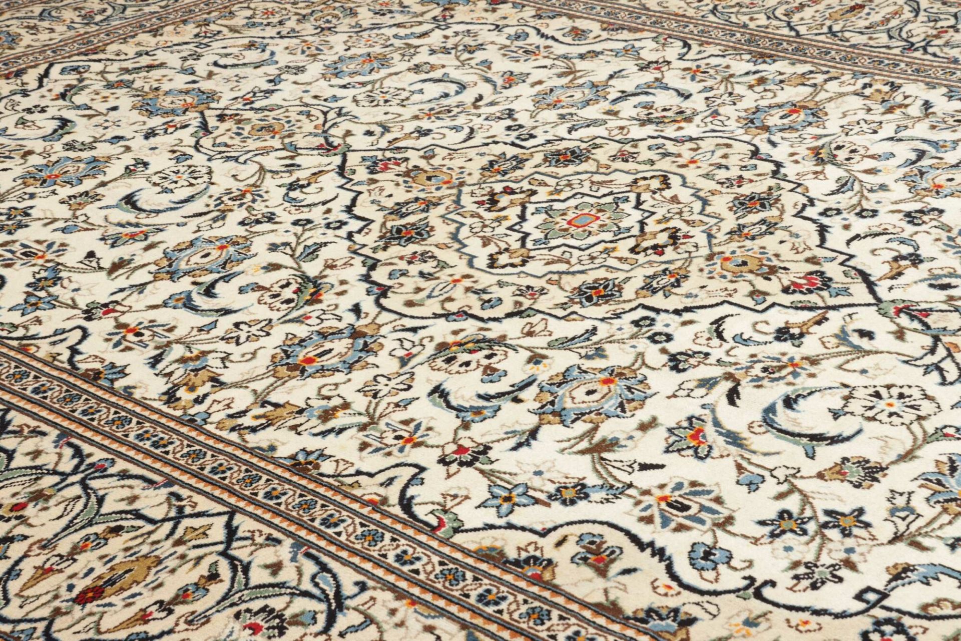 Handgeknüpfter Kashan Perserteppich, 248 × 352 cm, Wolle