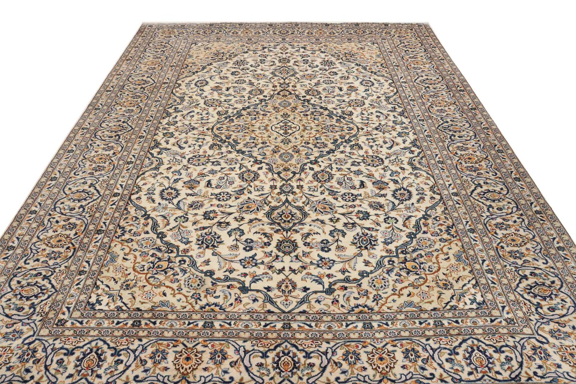 Kashan Perserteppich aus Iran, 247 × 349 cm