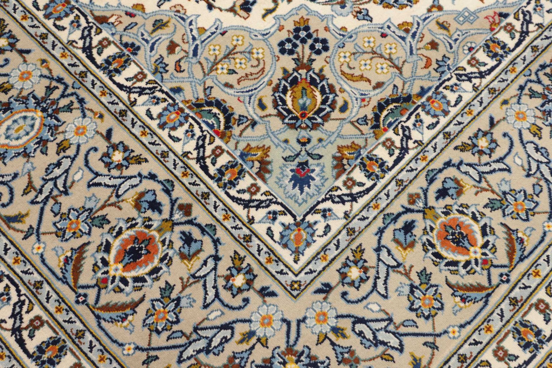 Handgeknüpfter Kashan Perserteppich 273 × 366 cm