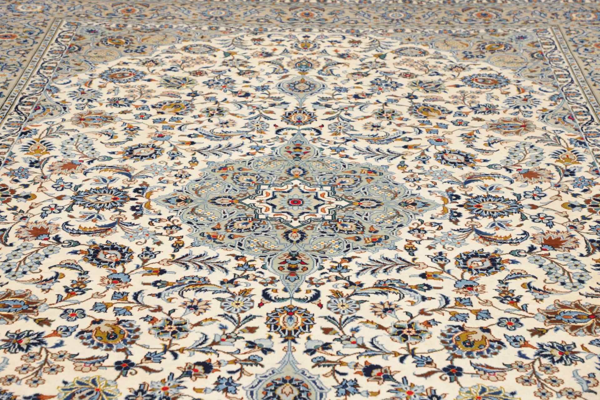 Handgeknüpfter Kashan Perserteppich 273 × 366 cm
