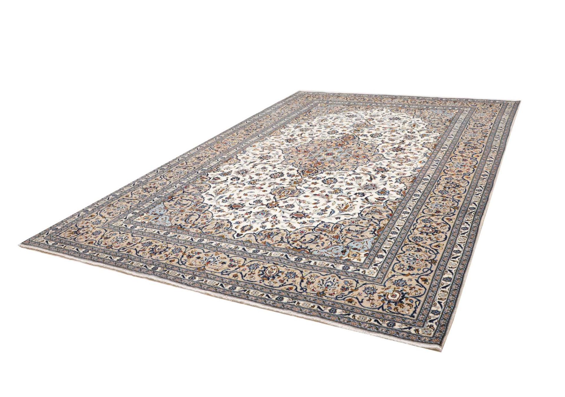 Handgeknüpfter Kashan Perserteppich 251 × 352 cm