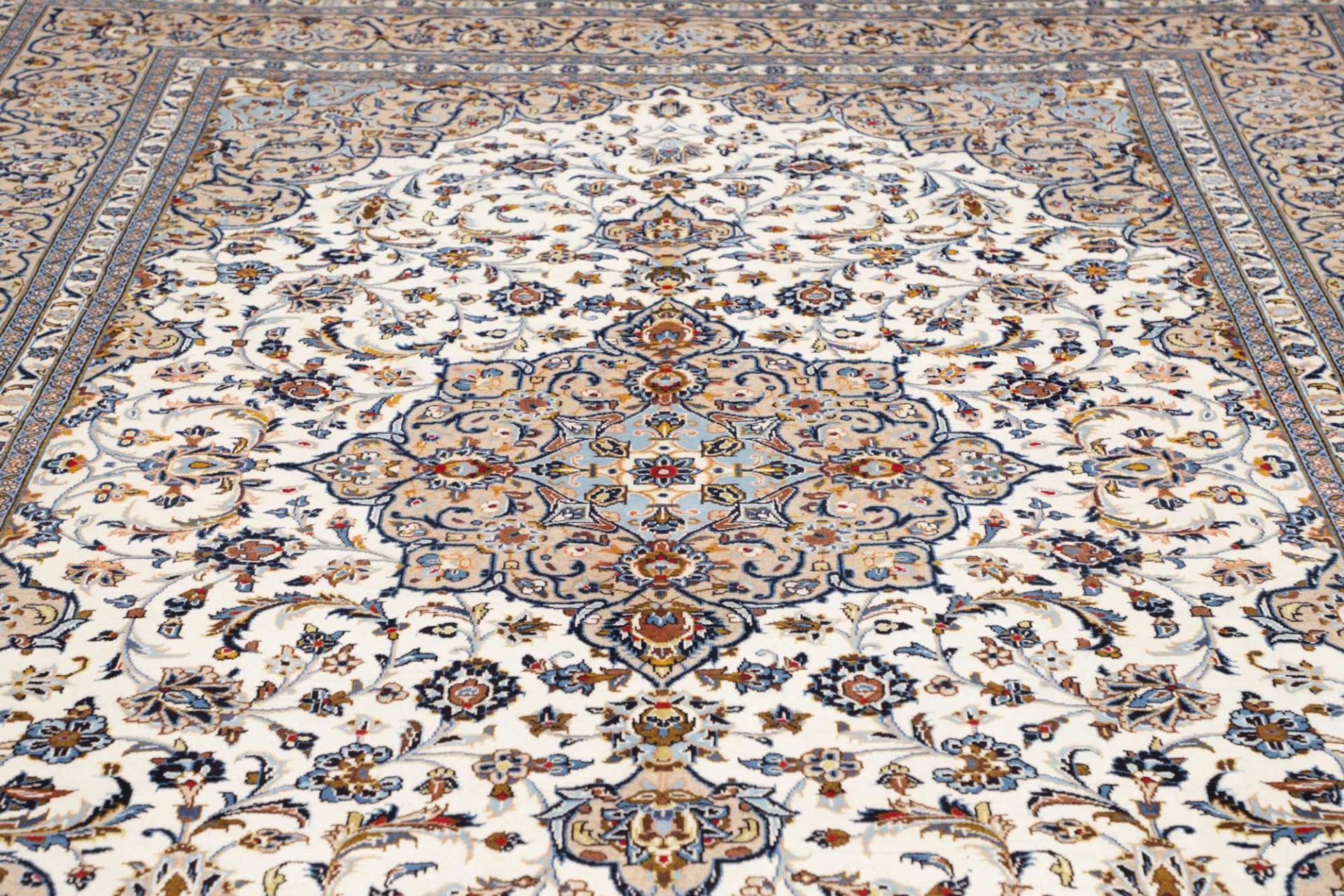 Handgeknüpfter Kashan Perserteppich 251 × 352 cm