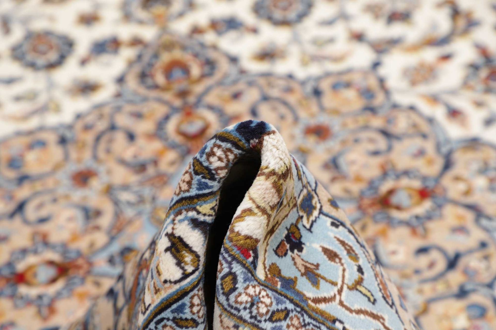 Handgeknüpfter Kashan Perserteppich 251 × 352 cm