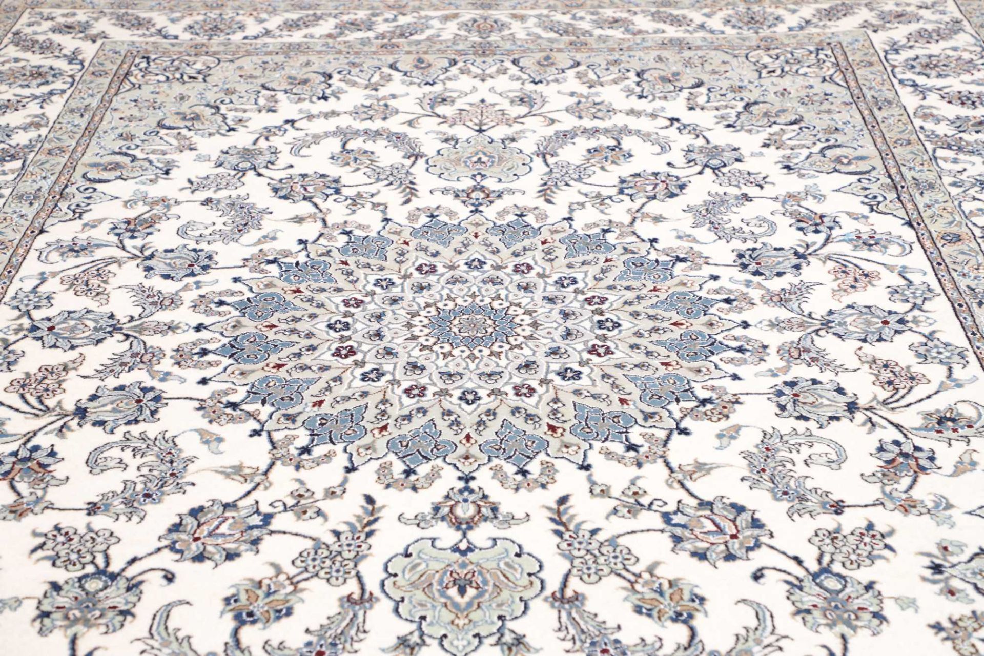 perserteppich-nain-245-x-348-cm-schurwolle-handgeknupft-exklusiv-7 Nain Perserteppich aus Iran, 245 × 348 cm
