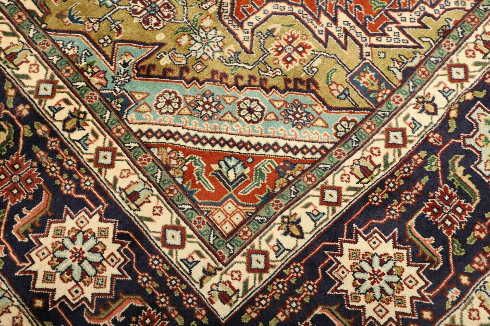 Handgeknüpfter Täbriz Perserteppich, 251 × 339 cm, Wolle