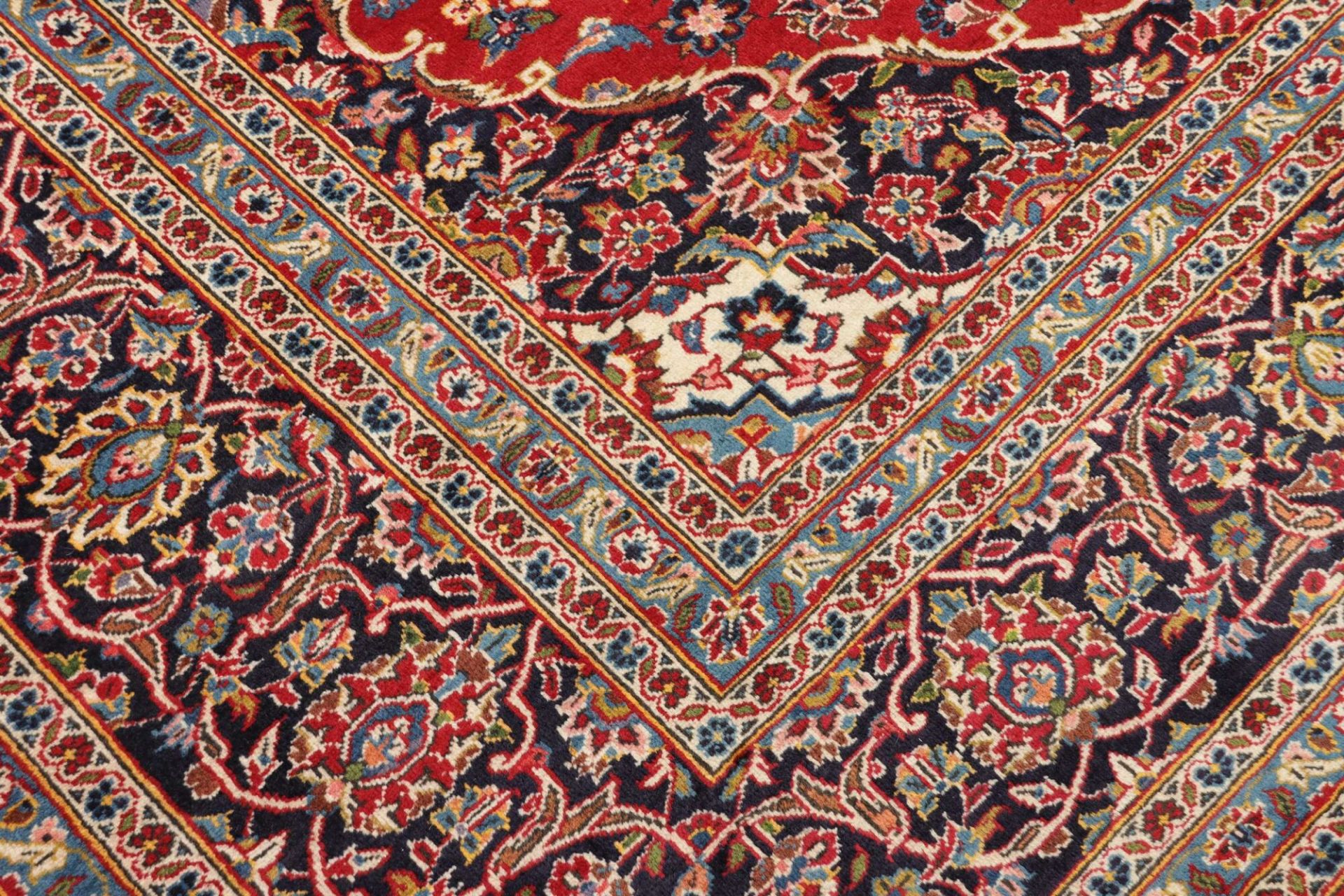 Kashan Perserteppich 246 × 329 cm aus Wolle, handgeknüpft