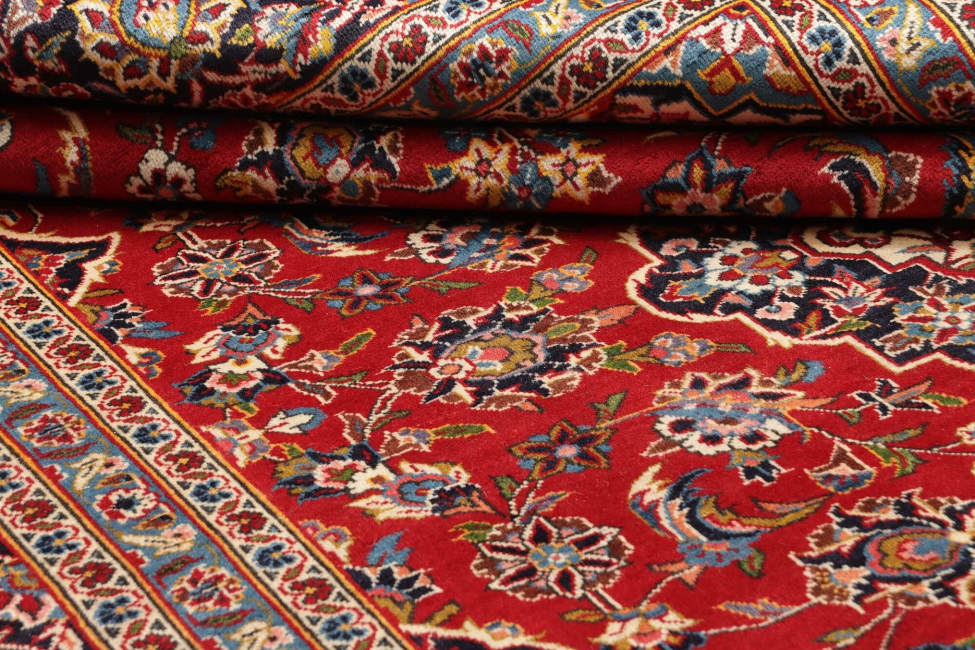Kashan Perserteppich 246 × 329 cm aus Wolle, handgeknüpft