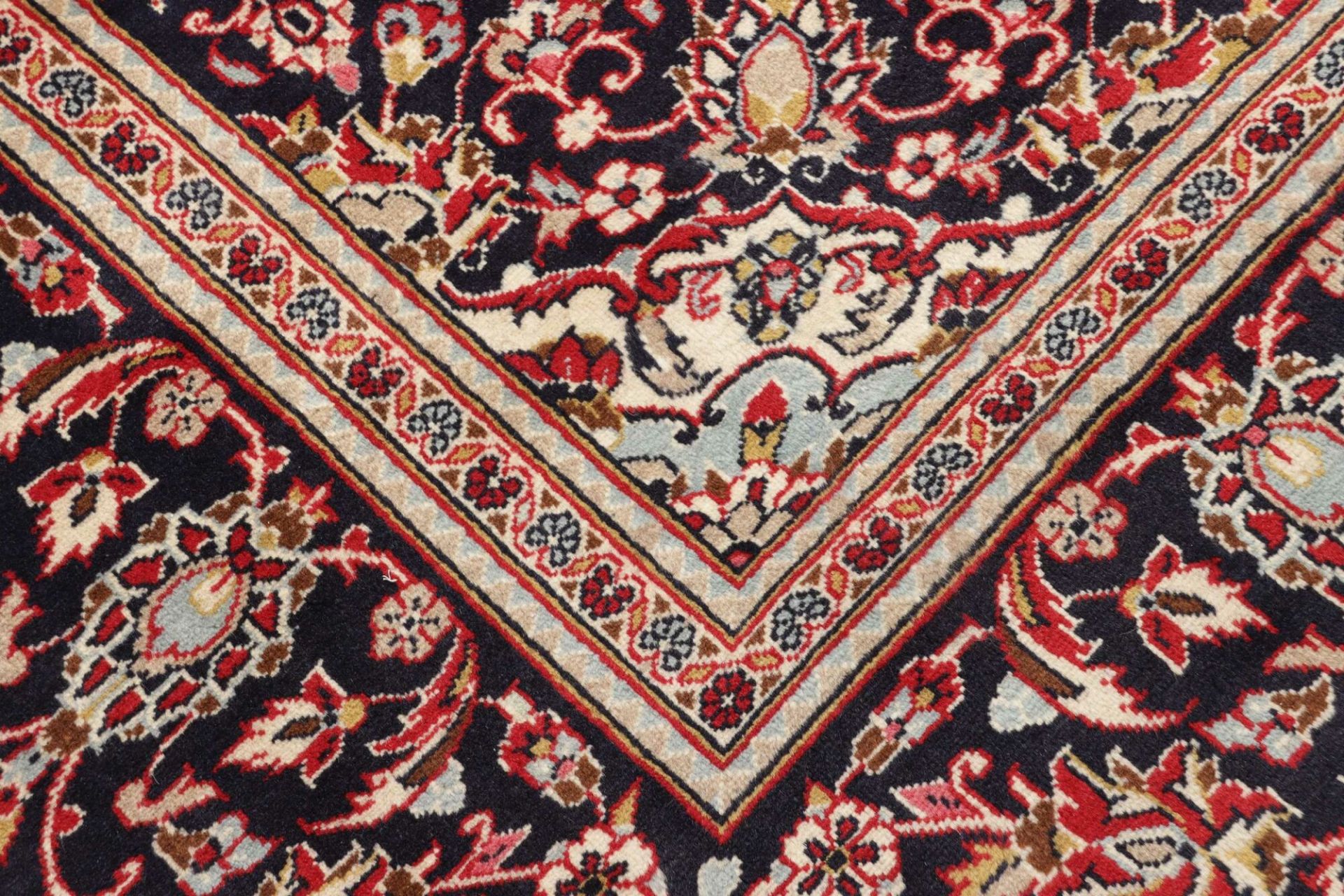 Kashan Perserteppich 241 × 351 cm aus Wolle, handgeknüpft