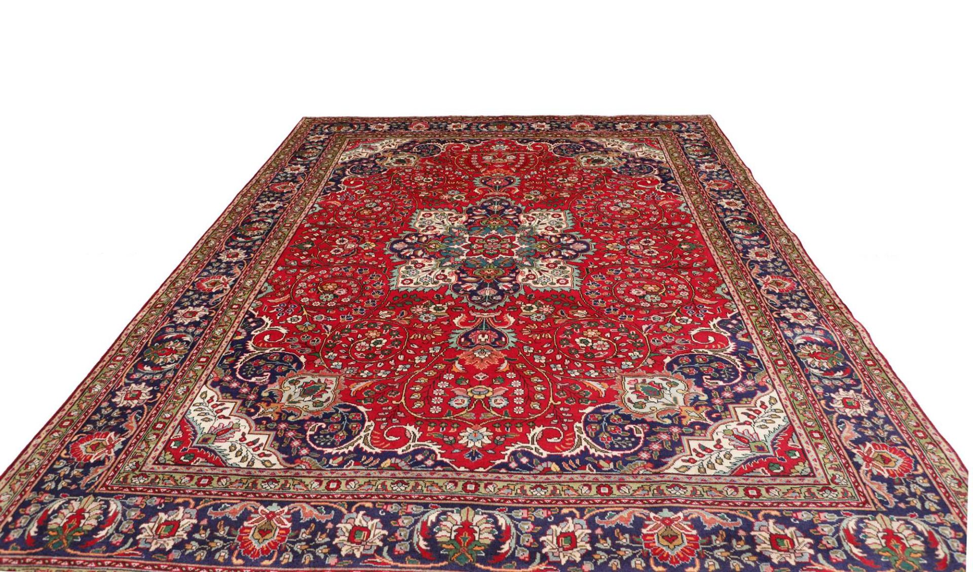 Täbriz Perserteppich 261 × 335 cm aus Wolle, handgeknüpft